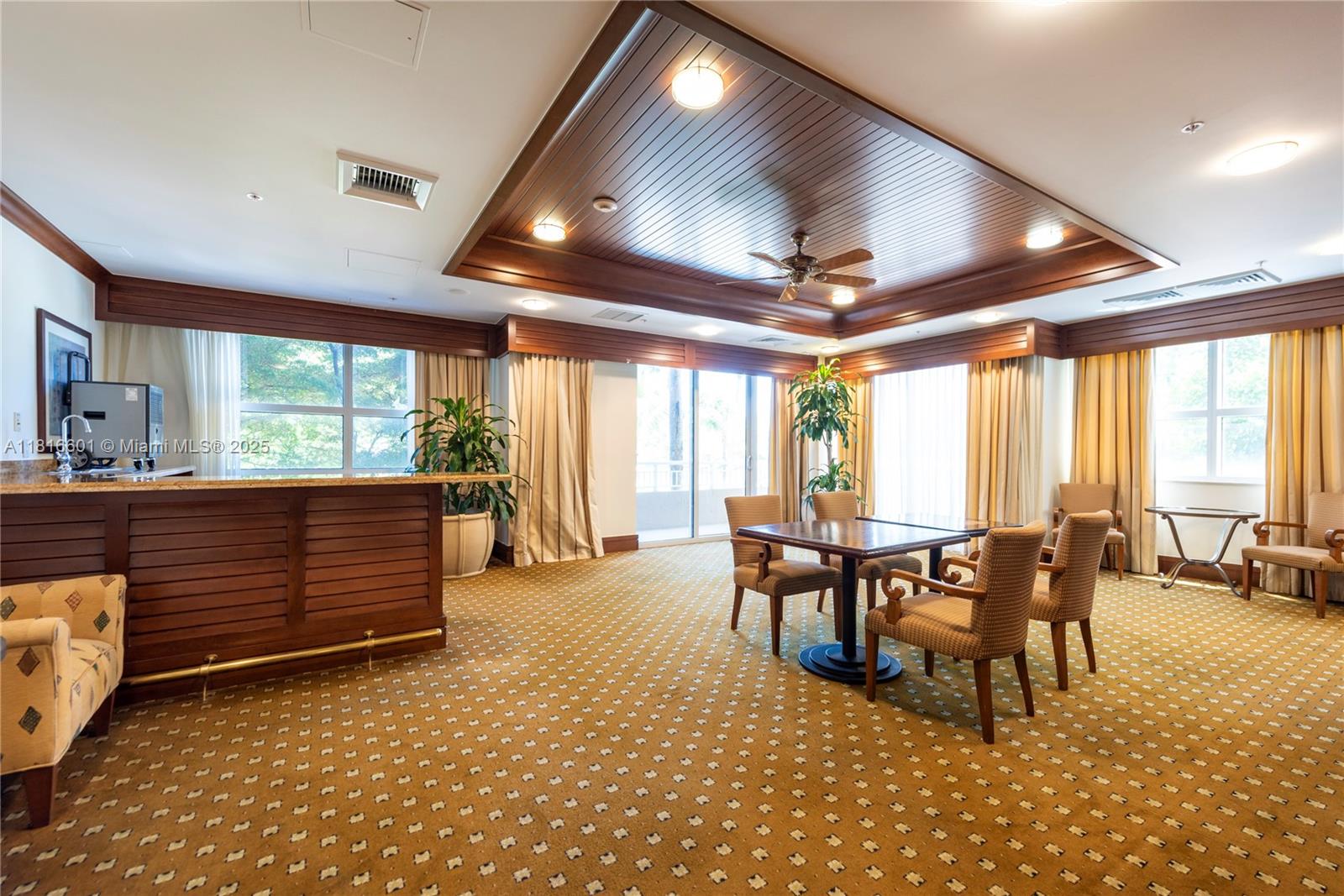 19501 W Country Club Dr #2210, Aventura FL 33180