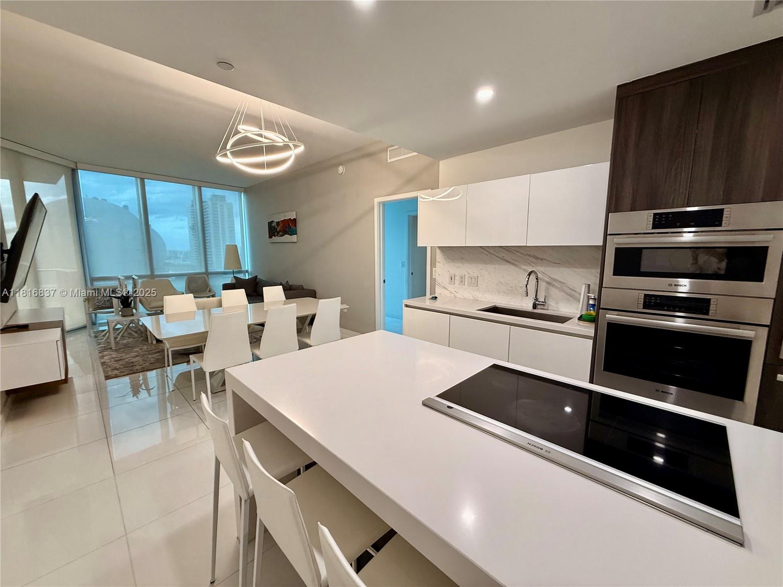 851 NE 1st Ave #1108, Miami FL 33132