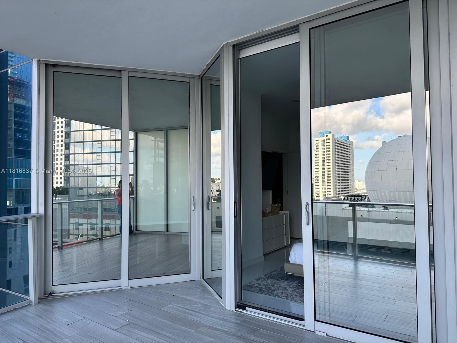 851 NE 1st Ave #1108, Miami FL 33132