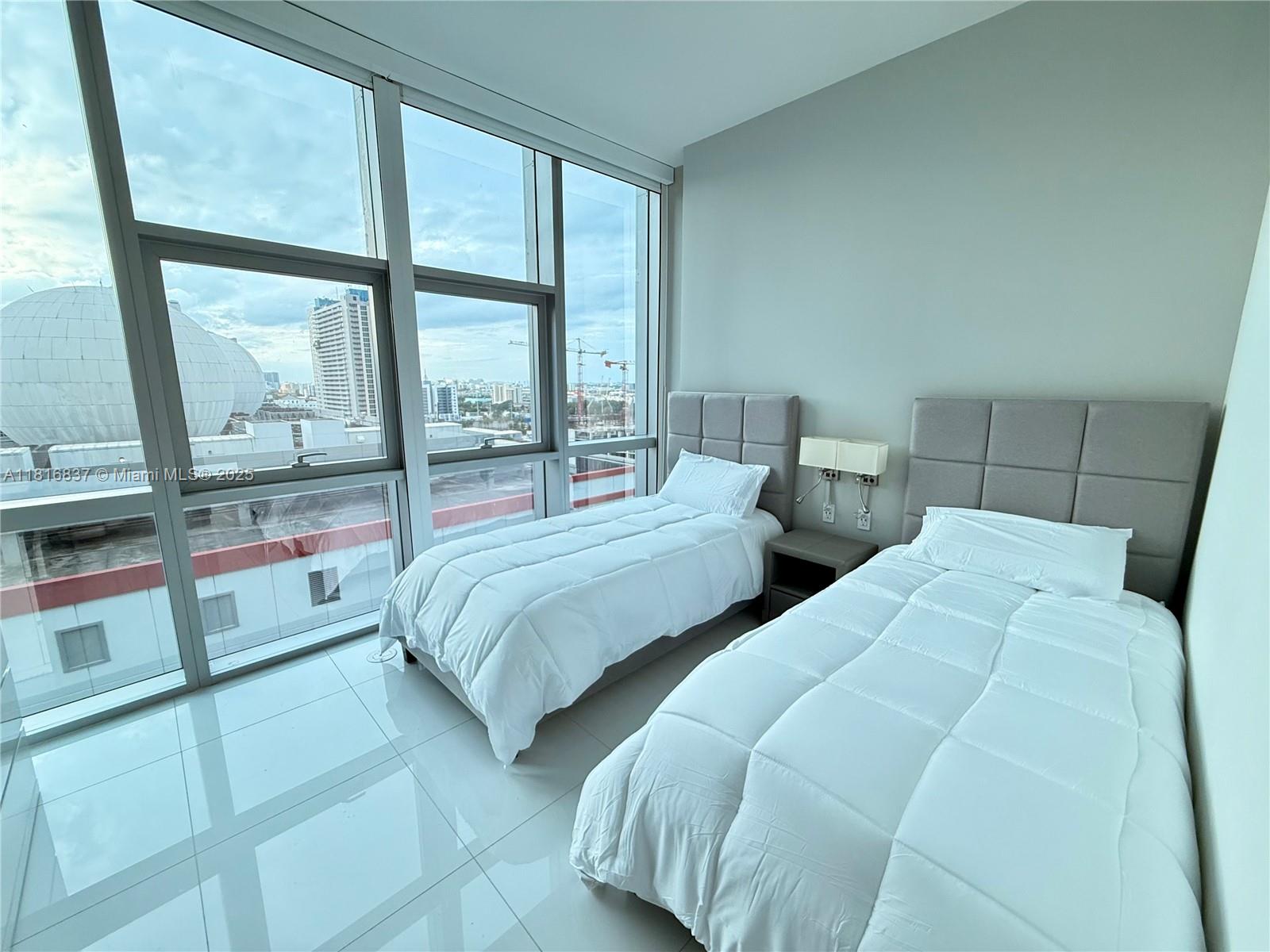 851 NE 1st Ave #1108, Miami FL 33132