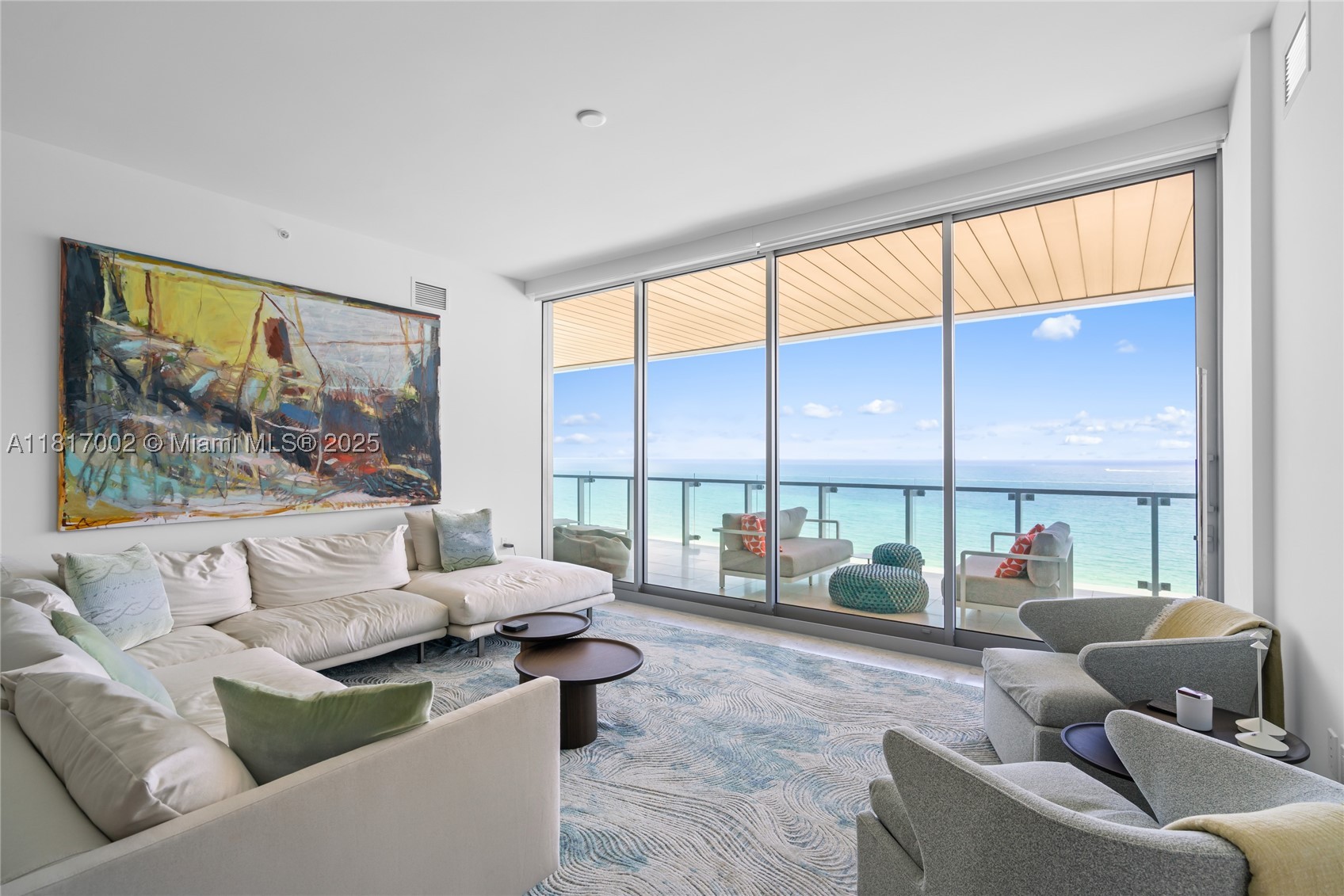 5775 Collins Ave #1602, Miami Beach FL 33140
