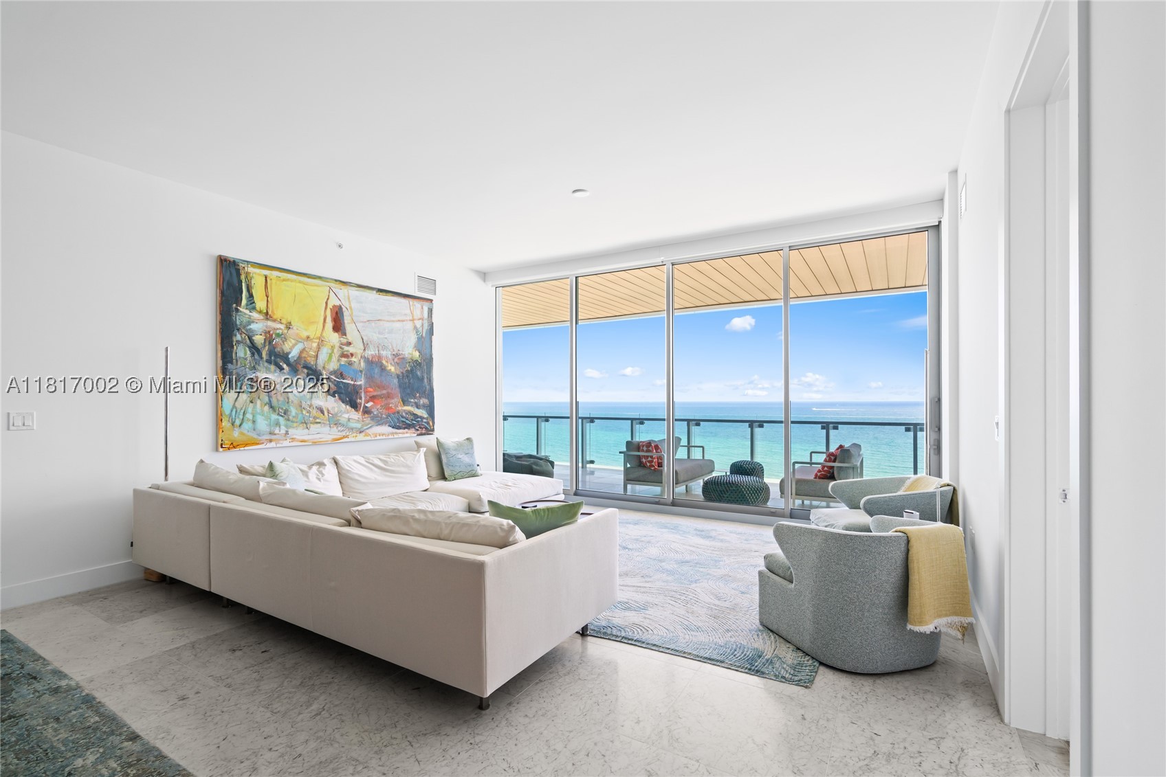 5775 Collins Ave #1602, Miami Beach FL 33140