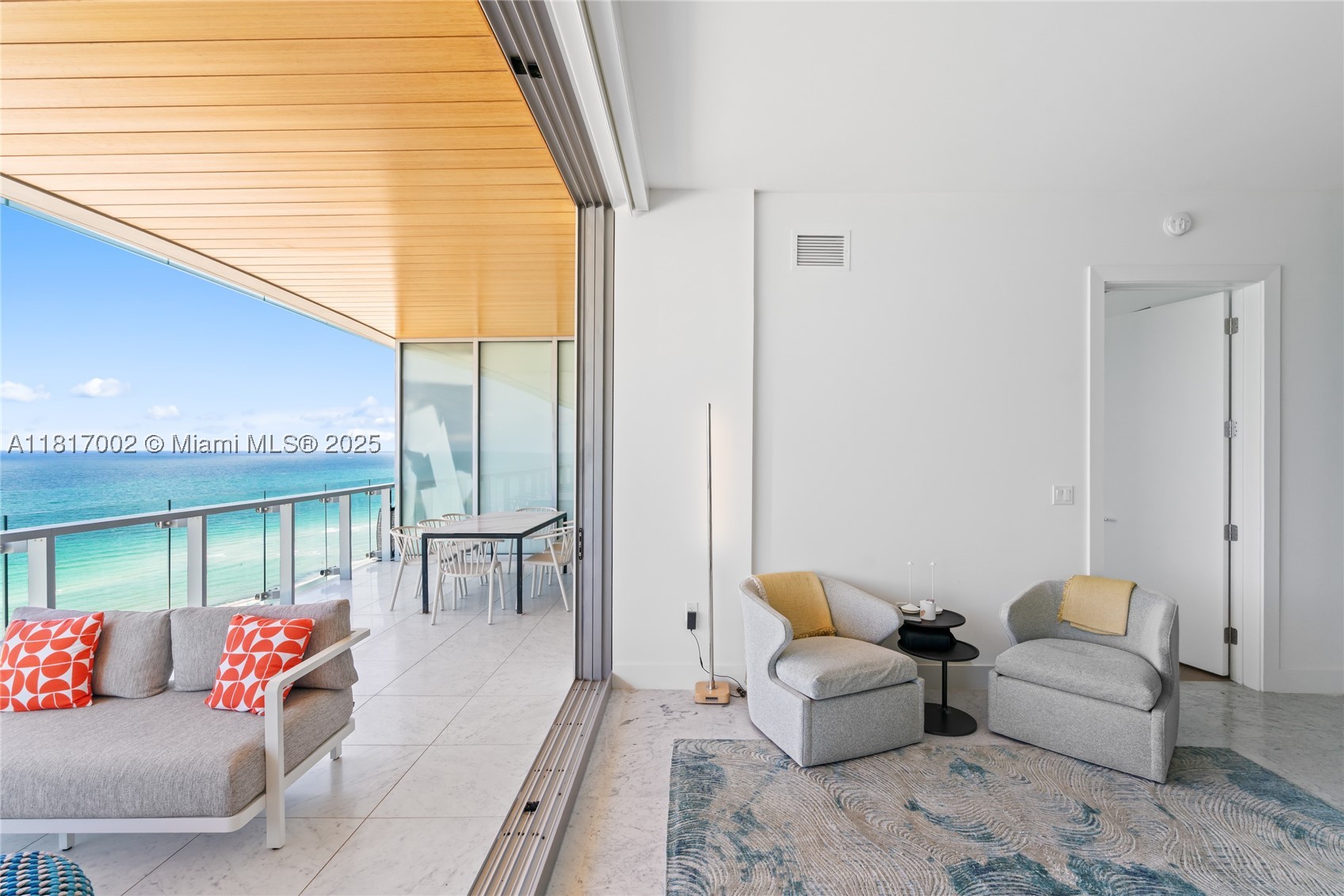 5775 Collins Ave #1602, Miami Beach FL 33140