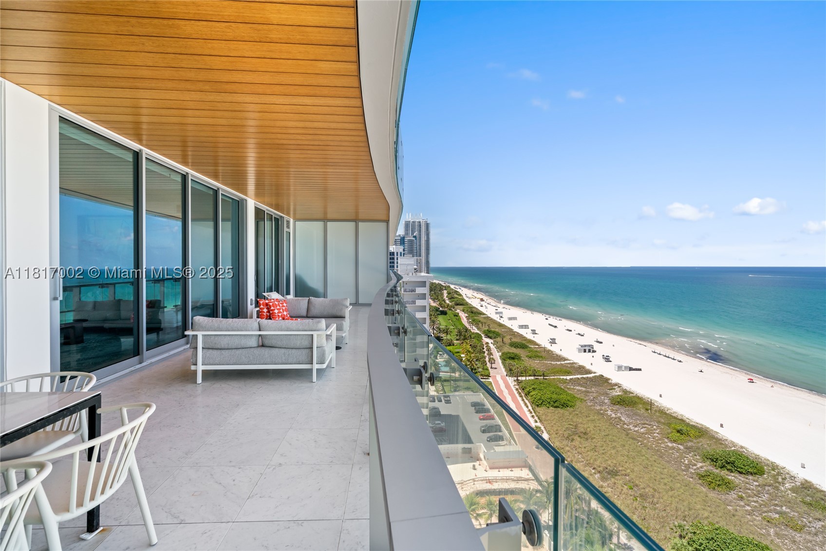 5775 Collins Ave #1602, Miami Beach FL 33140