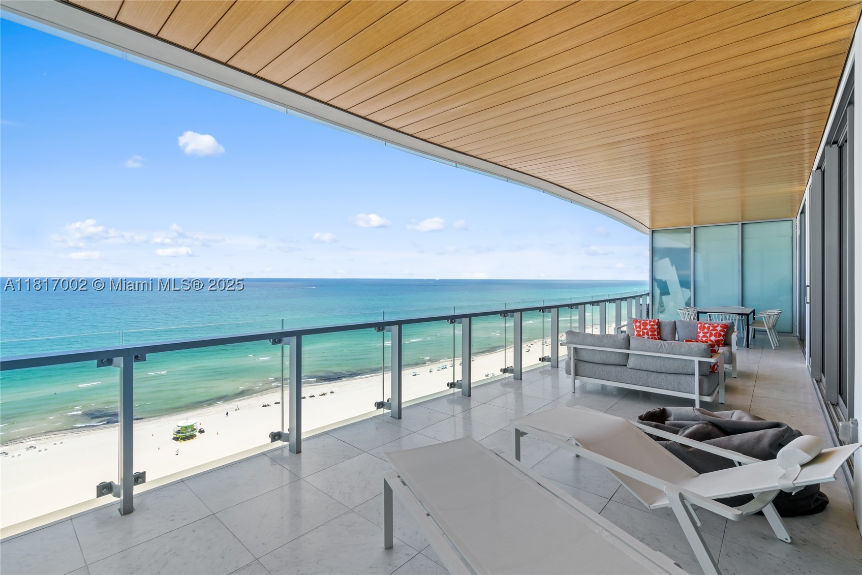 5775 Collins Ave #1602, Miami Beach FL 33140