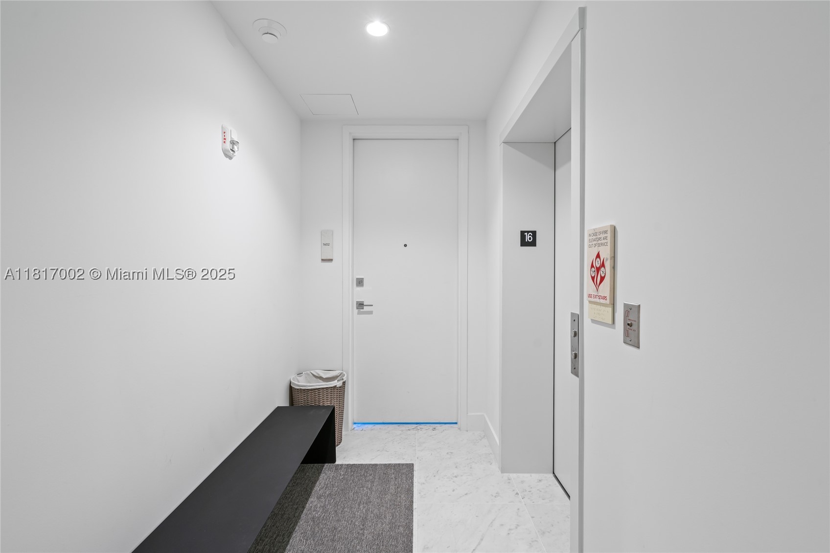 5775 Collins Ave #1602, Miami Beach FL 33140