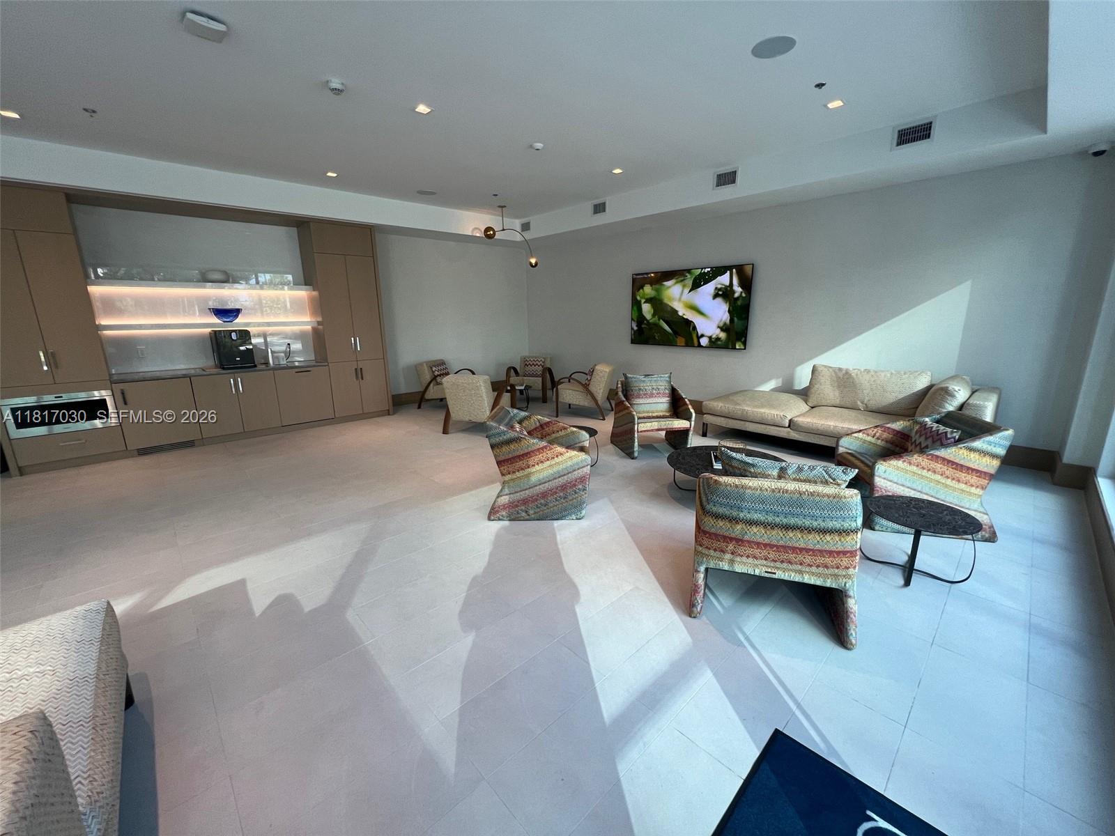 700 NE 26th Ter #2004, Miami FL 33137