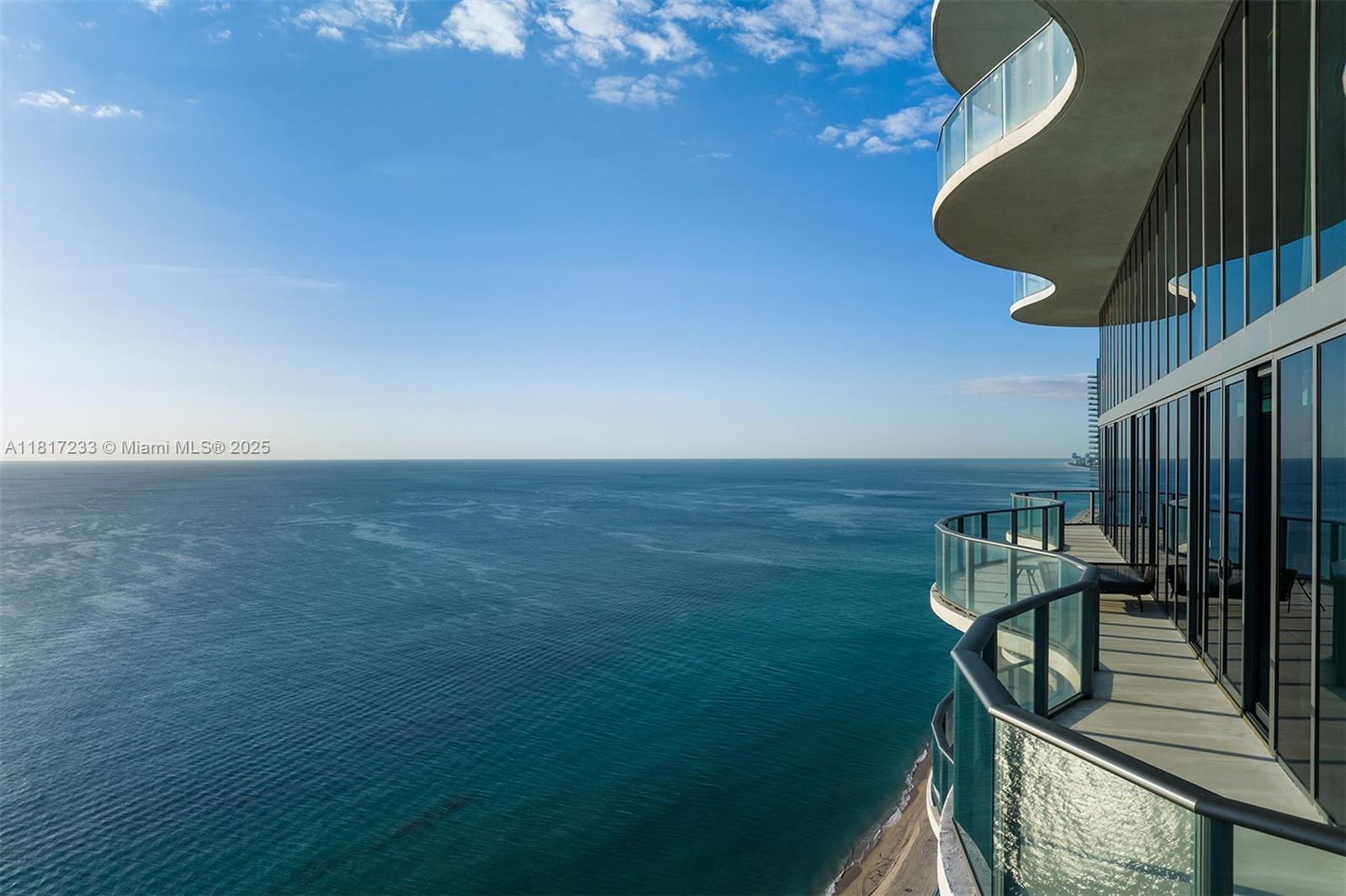 19575 Collins Ave #PH-43, Sunny Isles Beach FL 33160
