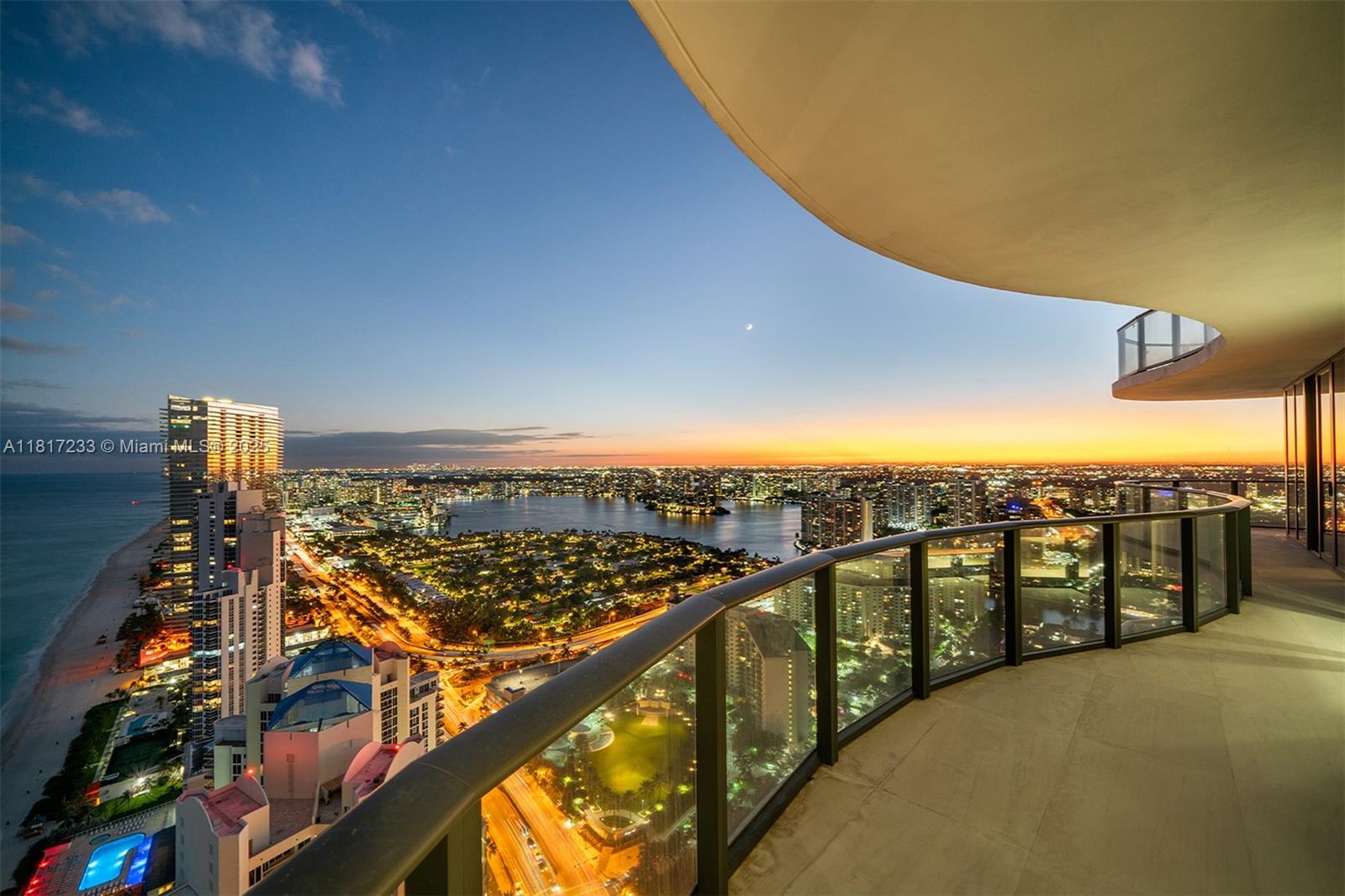 19575 Collins Ave #PH-43, Sunny Isles Beach FL 33160