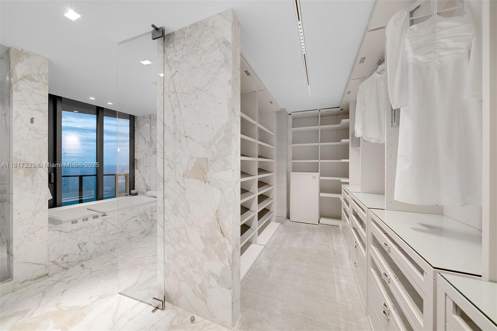 19575 Collins Ave #PH-43, Sunny Isles Beach FL 33160