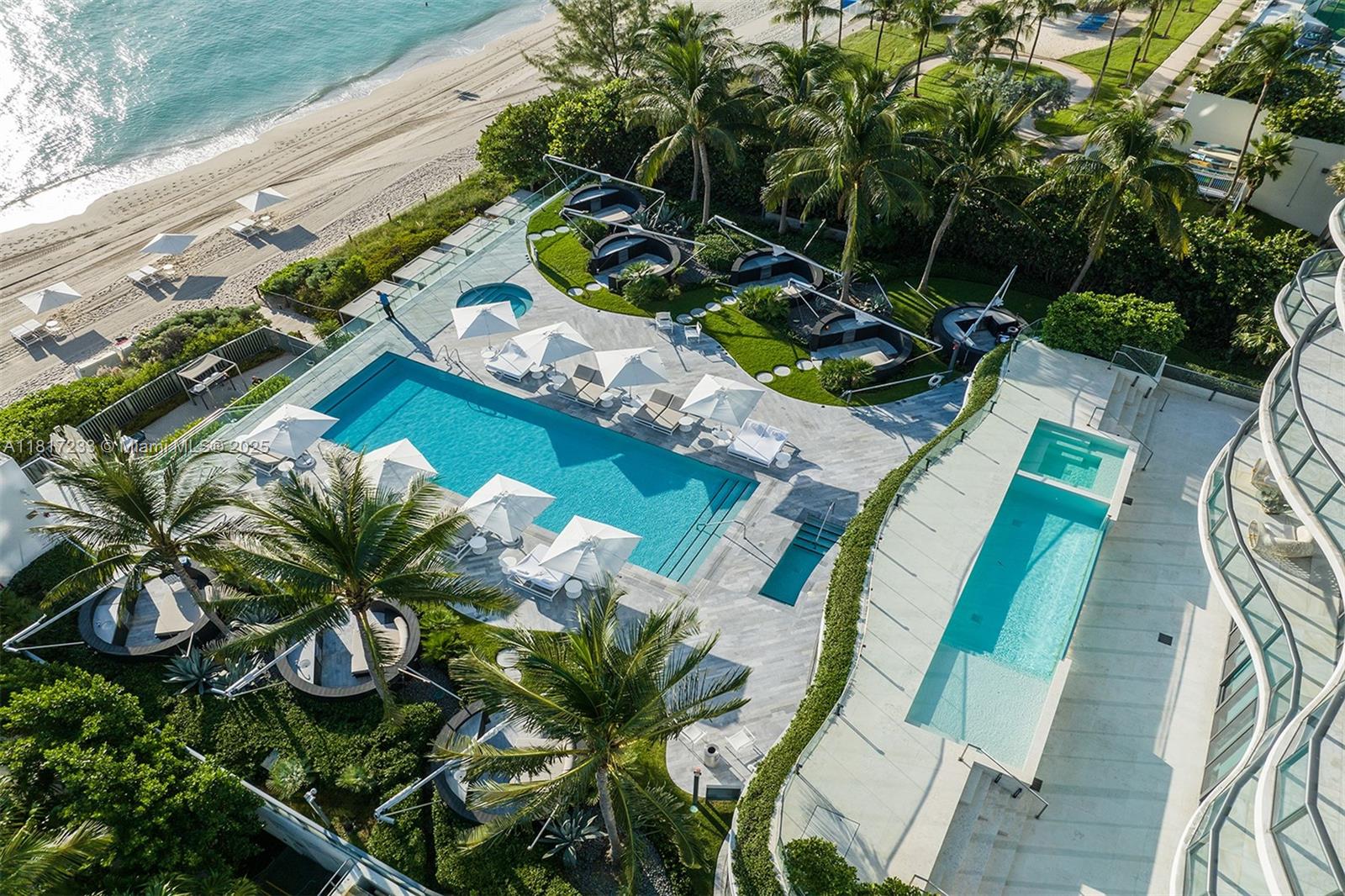 19575 Collins Ave #PH-43, Sunny Isles Beach FL 33160