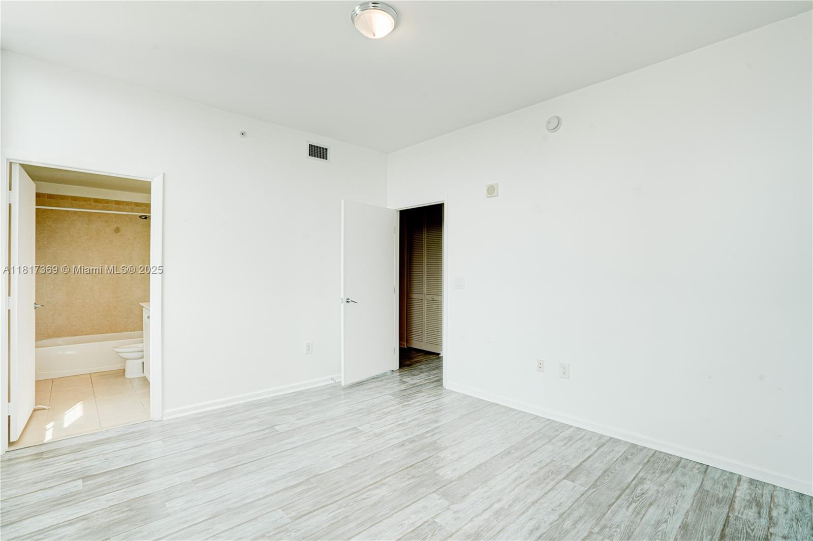 3340 NE 190 ST #1204, Aventura FL 33180
