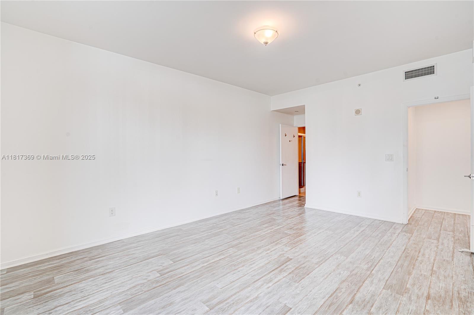 3340 NE 190 ST #1204, Aventura FL 33180