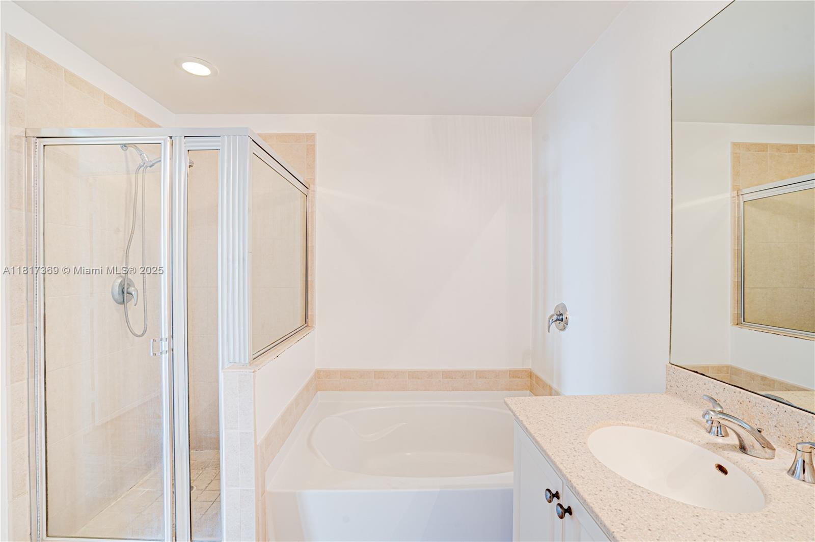 3340 NE 190 ST #1204, Aventura FL 33180