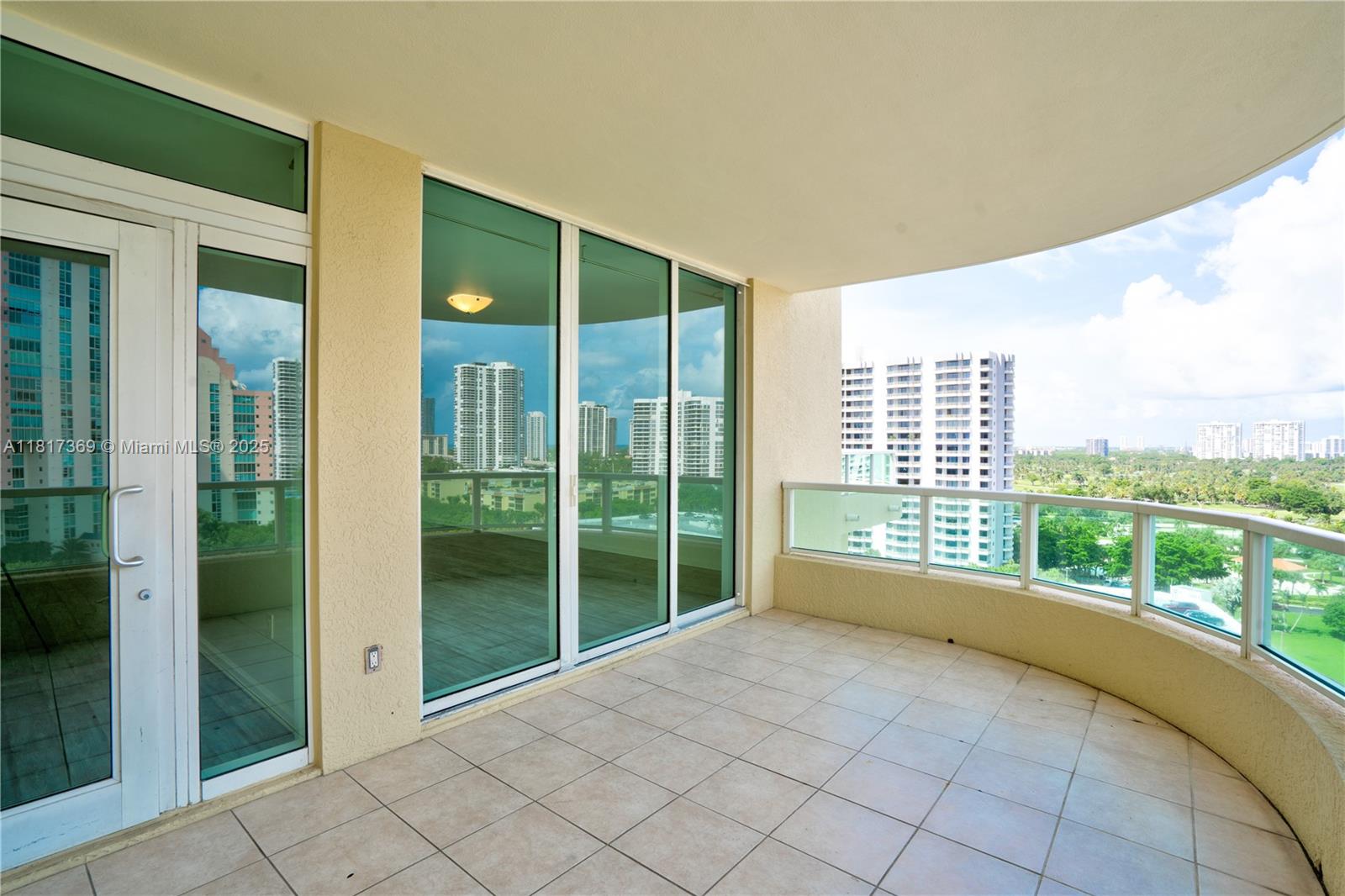 3340 NE 190 ST #1204, Aventura FL 33180