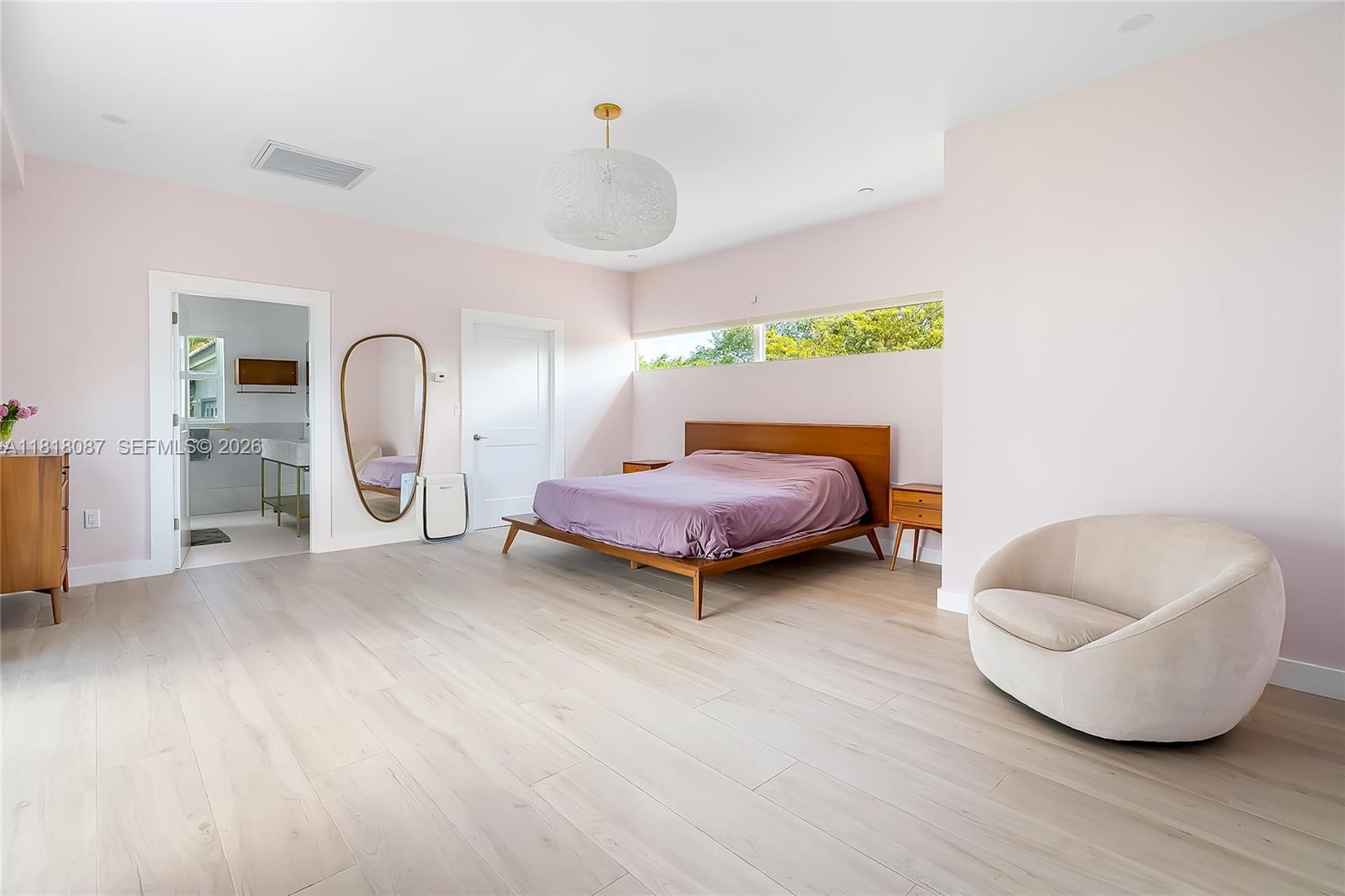 719 W 51st St, Miami Beach FL 33140