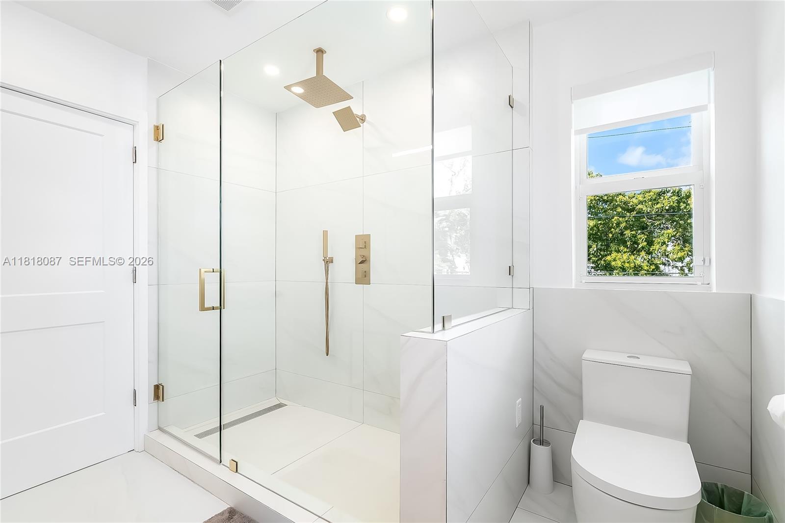 719 W 51st St, Miami Beach FL 33140