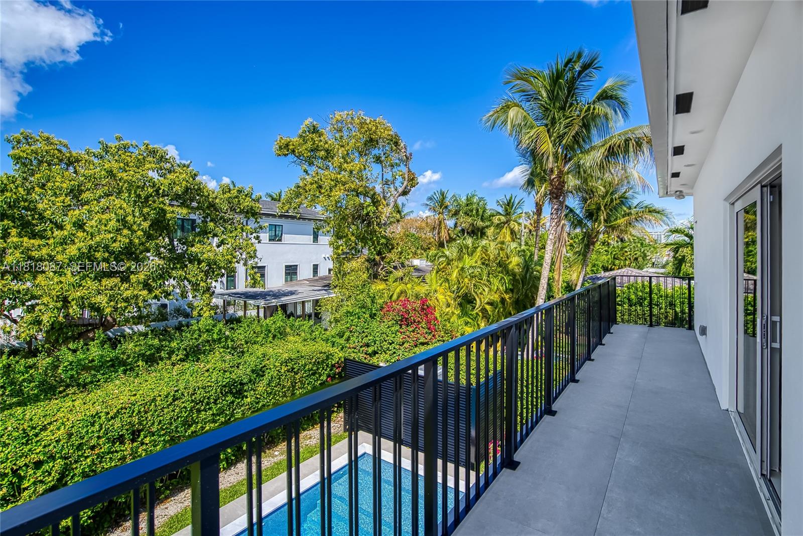 719 W 51st St, Miami Beach FL 33140