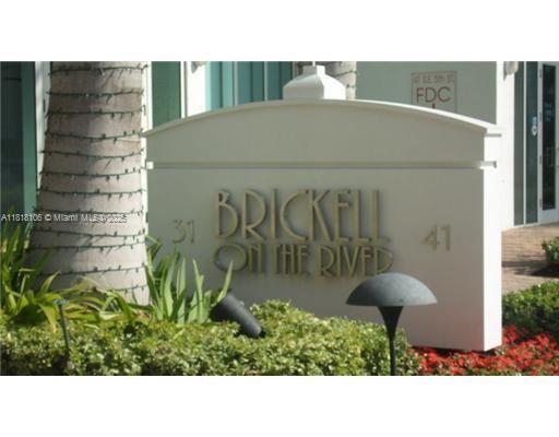 31 SE 5 ST #3004, Miami FL 33131