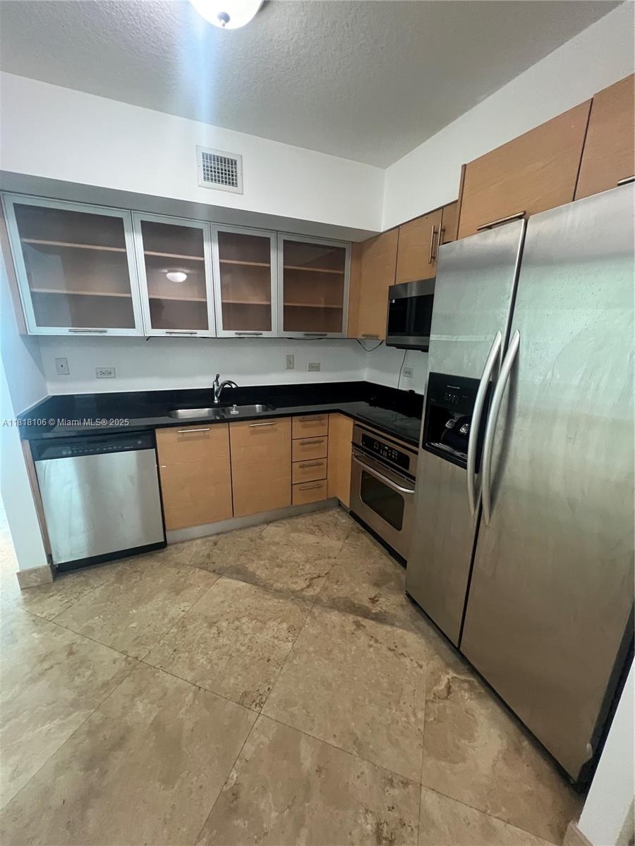 31 SE 5 ST #3004, Miami FL 33131