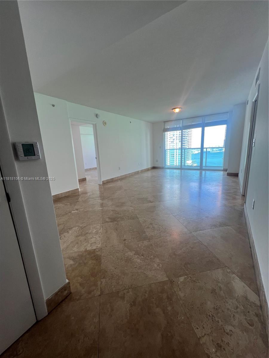 31 SE 5 ST #3004, Miami FL 33131