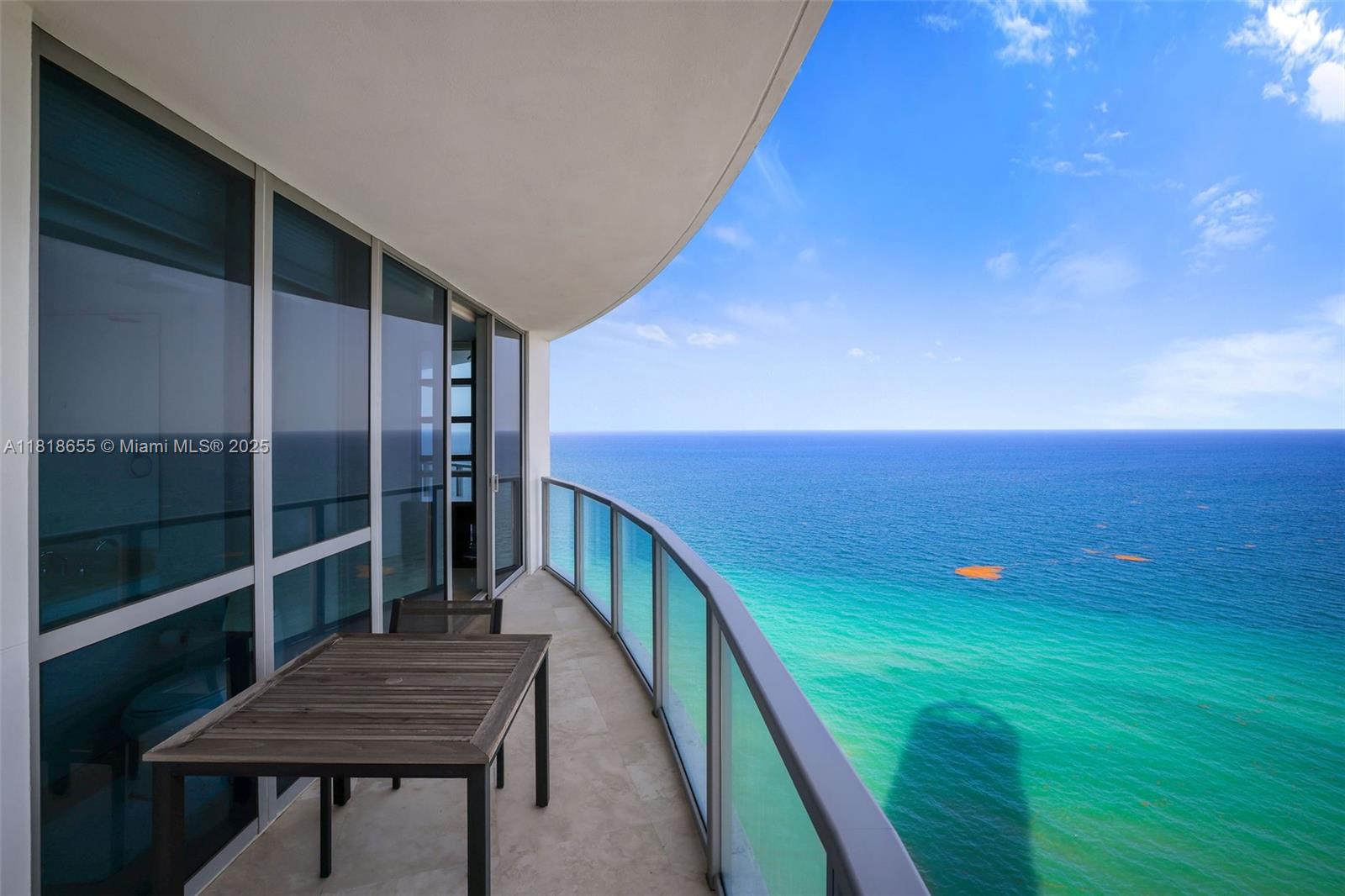 3101 S Ocean Dr #2708, Hollywood FL 33019