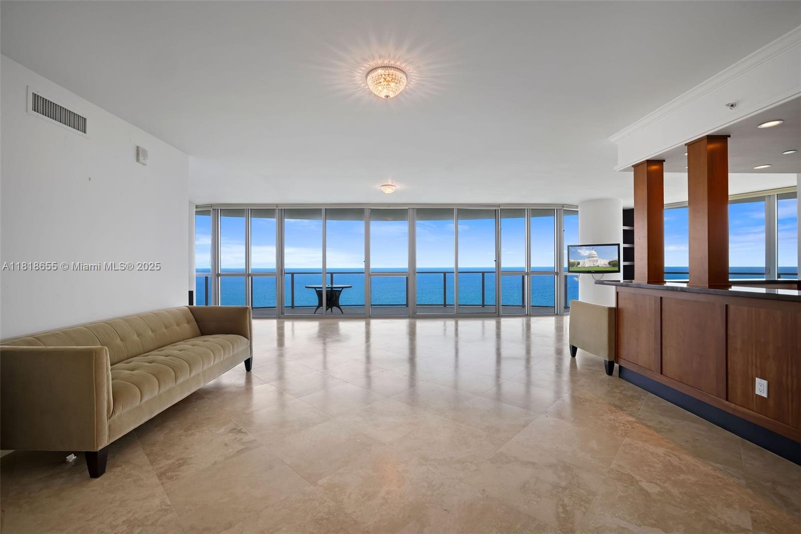 3101 S Ocean Dr #2708, Hollywood FL 33019