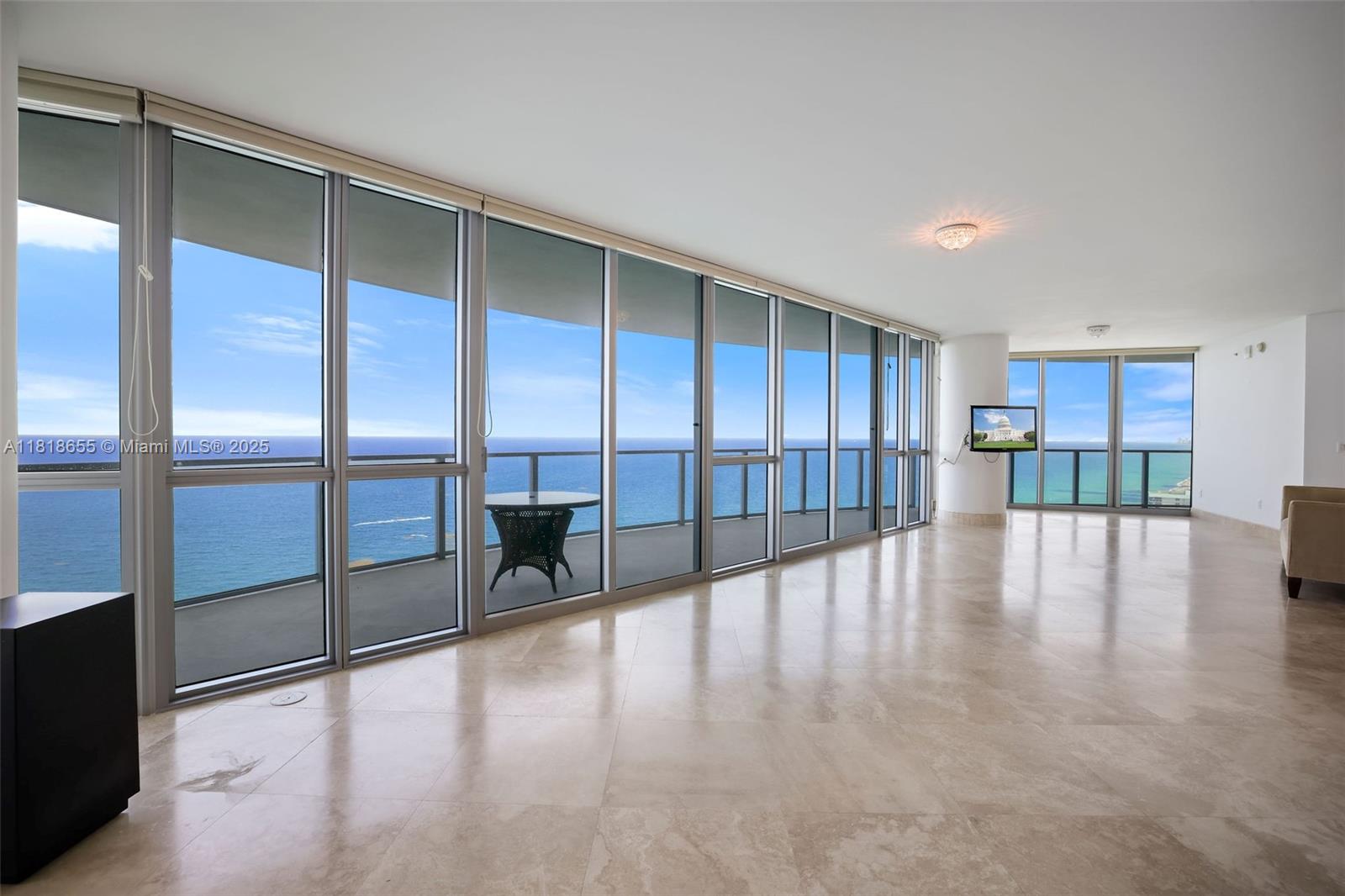 3101 S Ocean Dr #2708, Hollywood FL 33019