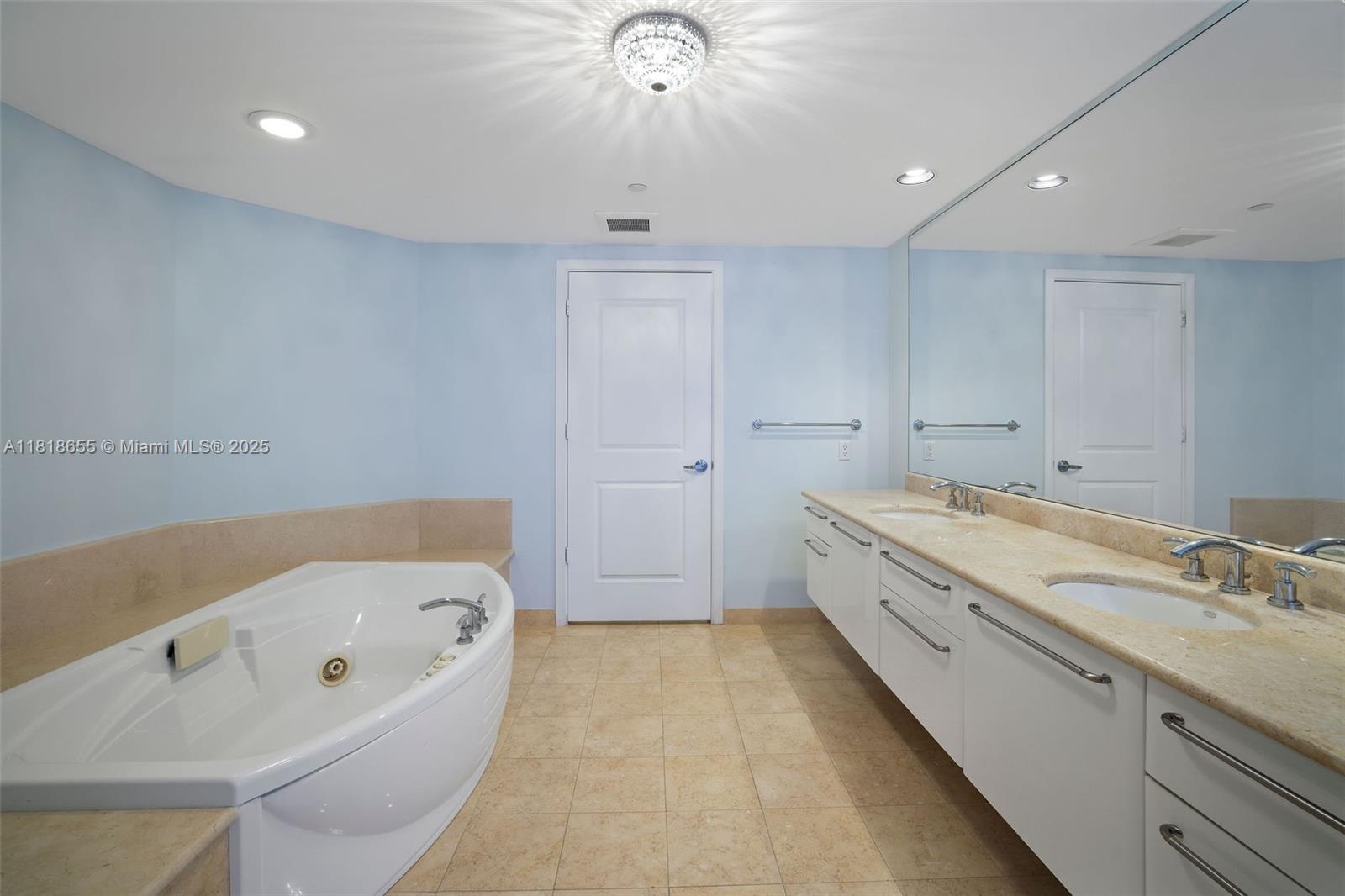 3101 S Ocean Dr #2708, Hollywood FL 33019