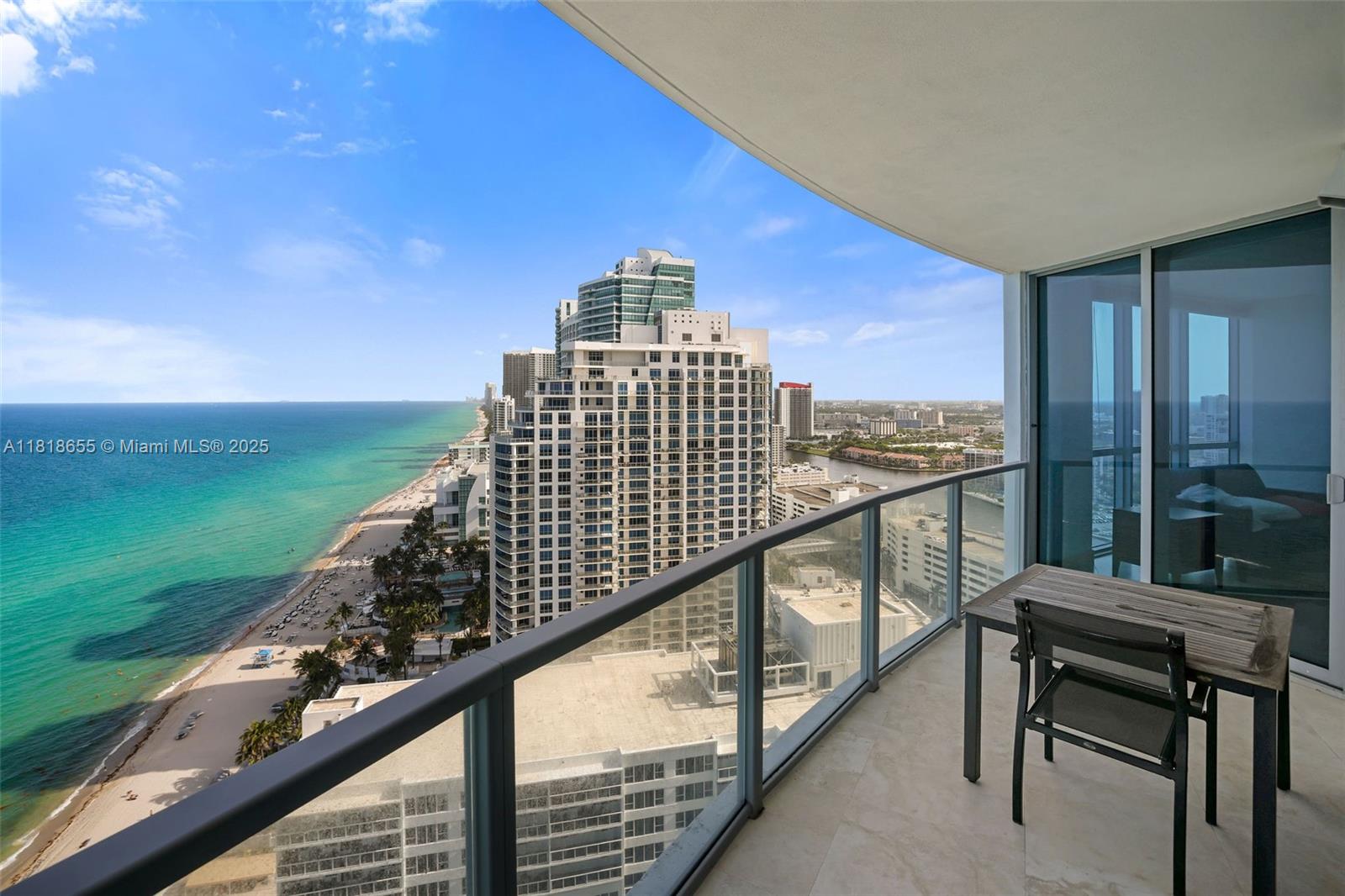 3101 S Ocean Dr #2708, Hollywood FL 33019