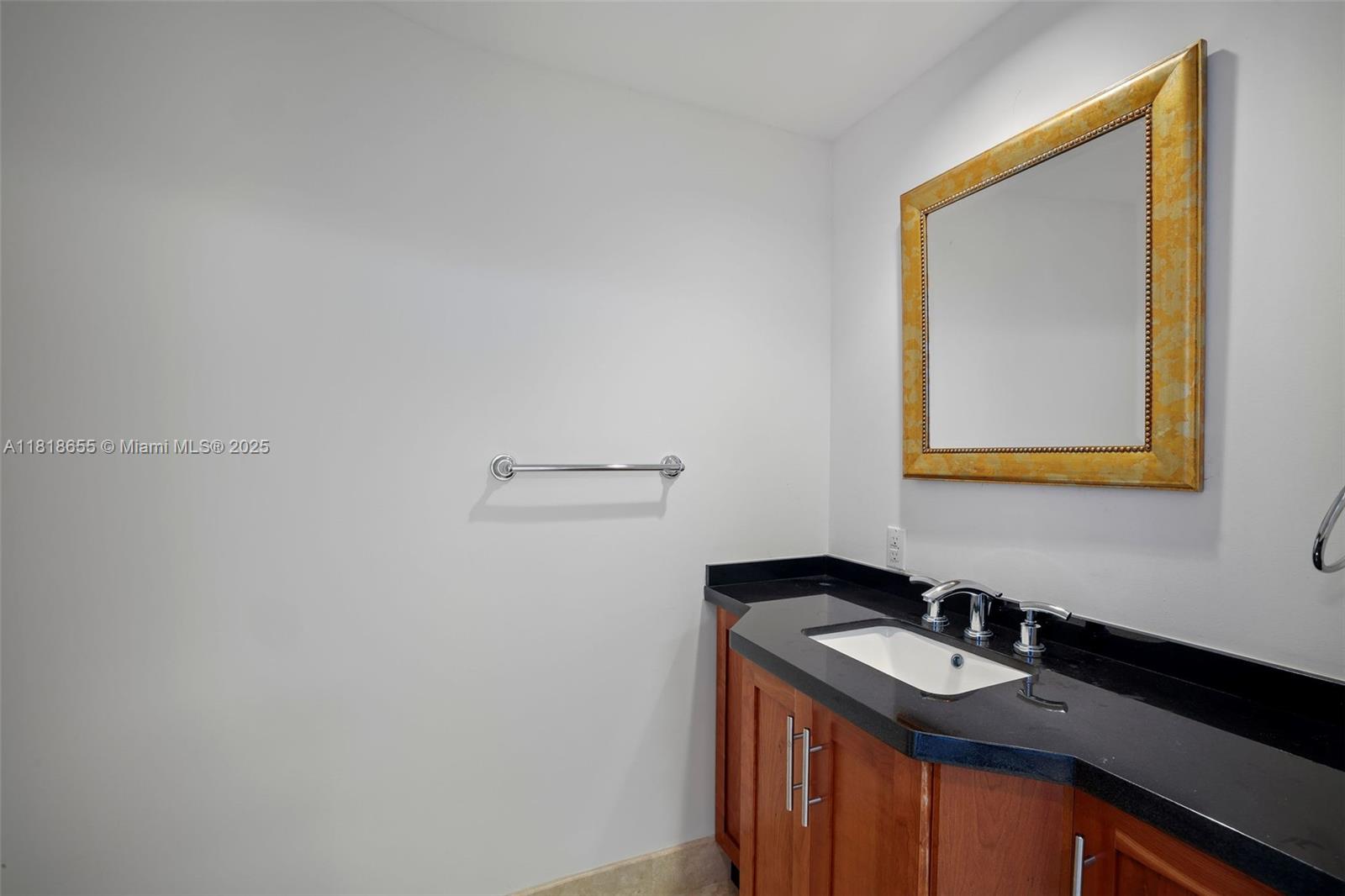 3101 S Ocean Dr #2708, Hollywood FL 33019
