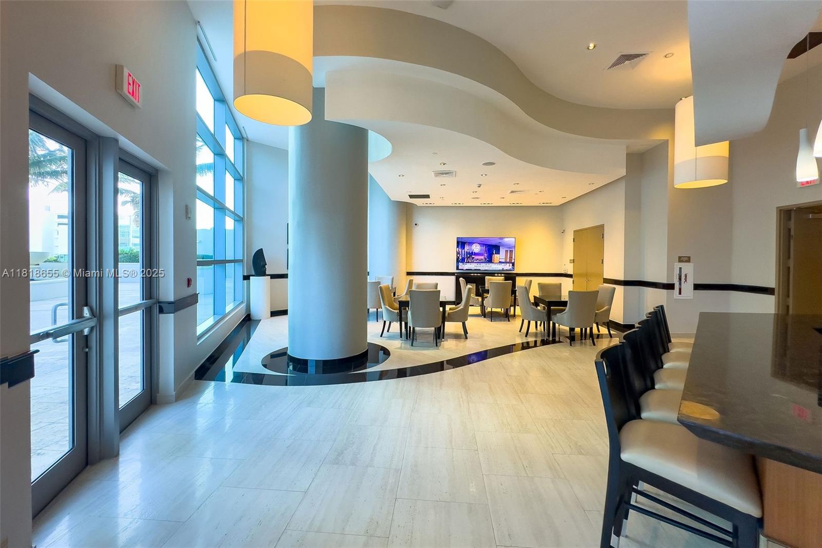 3101 S Ocean Dr #2708, Hollywood FL 33019