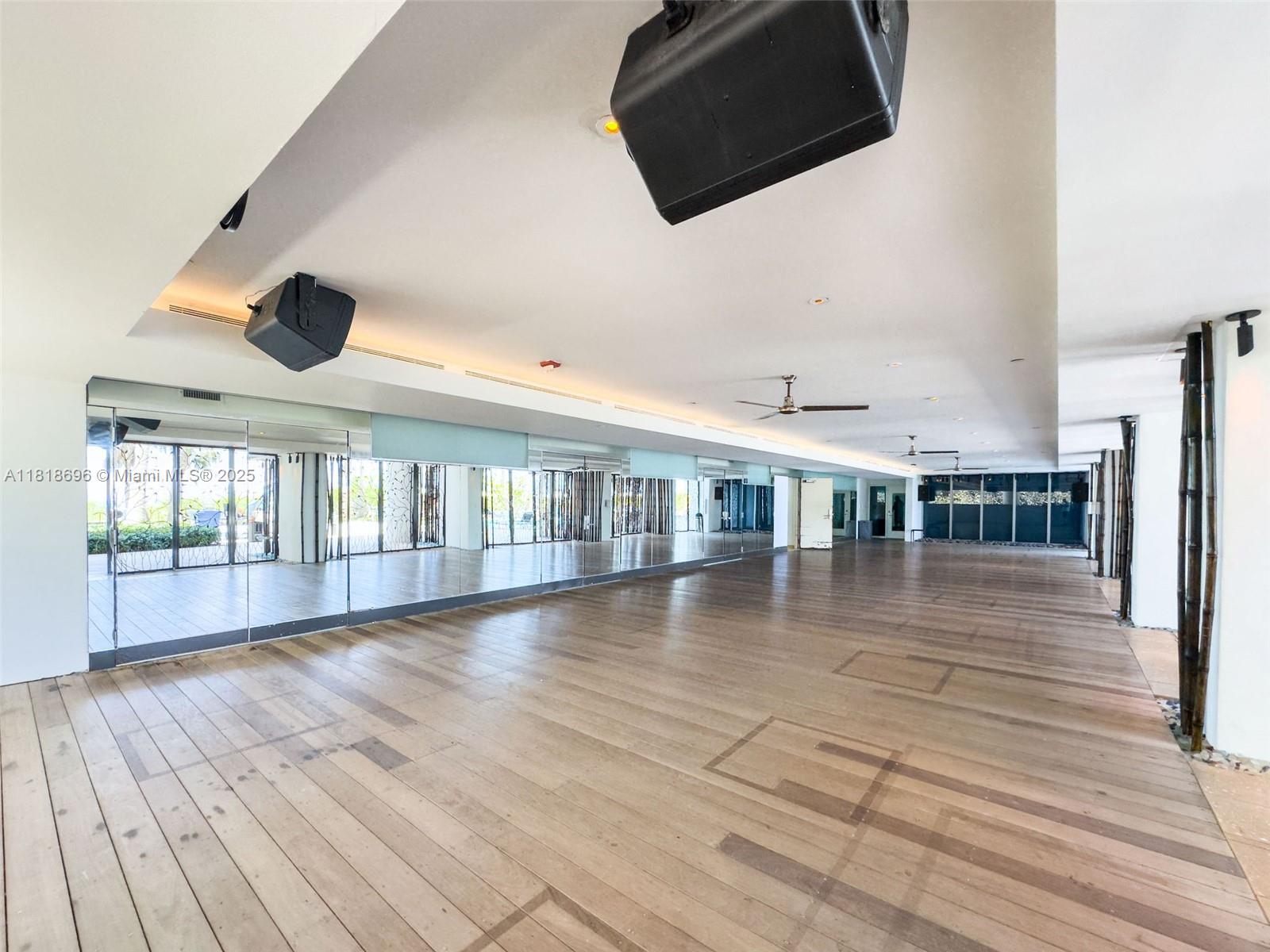 6801 Collins Ave #1401 (Door Number), Miami Beach FL 33141