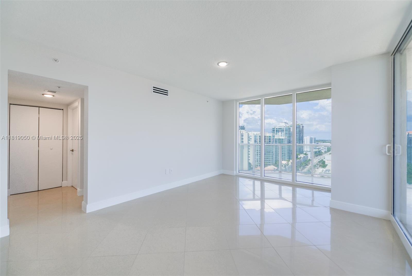 16699 Collins Ave #2107, Sunny Isles Beach FL 33160