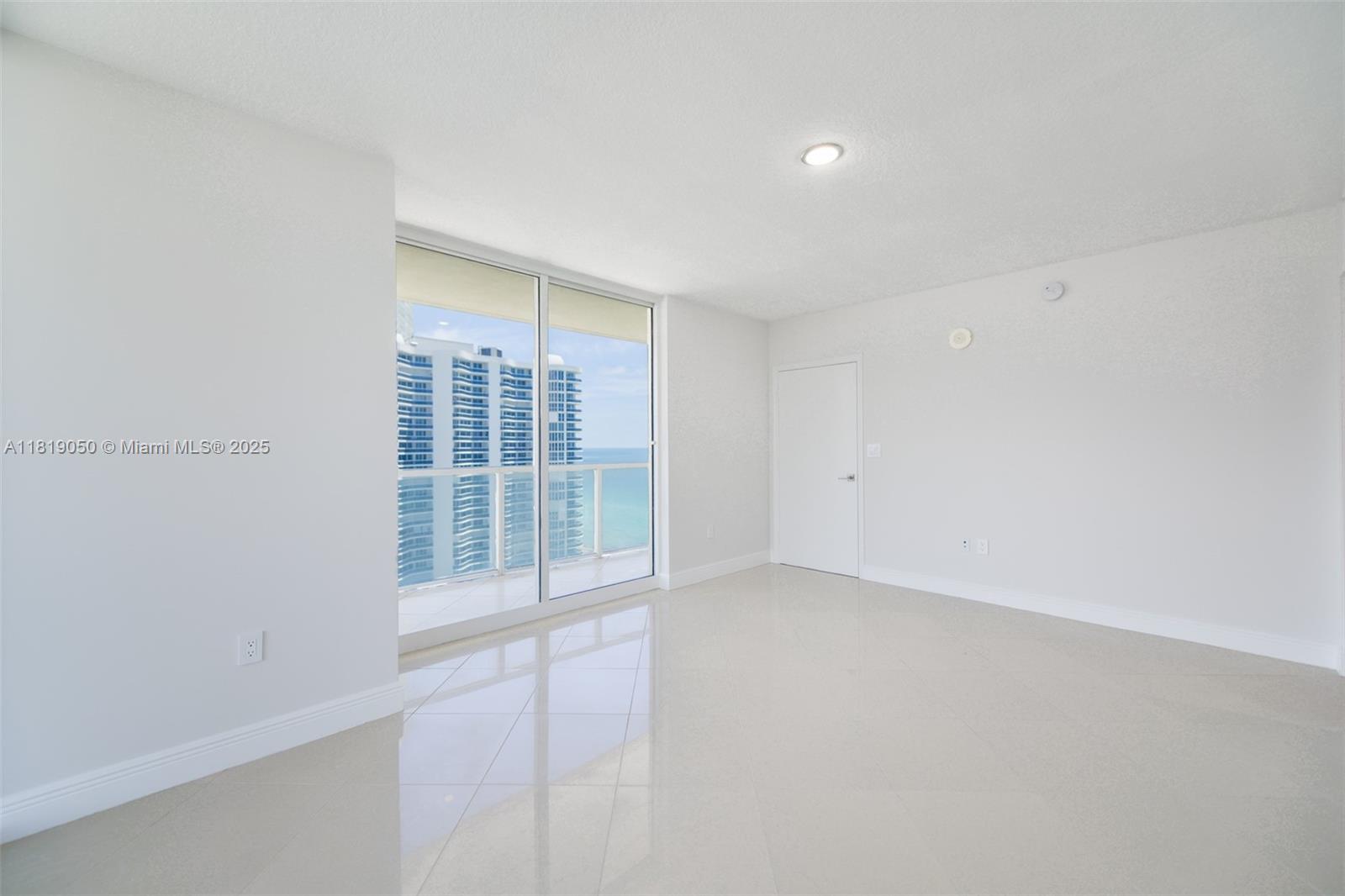 16699 Collins Ave #2107, Sunny Isles Beach FL 33160