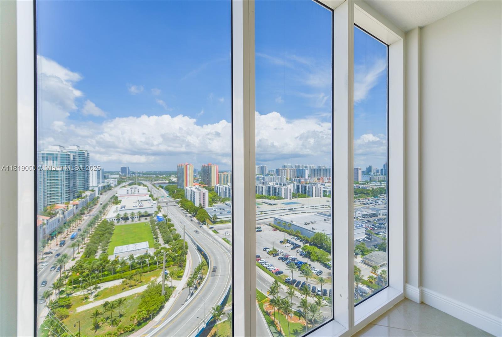 16699 Collins Ave #2107, Sunny Isles Beach FL 33160