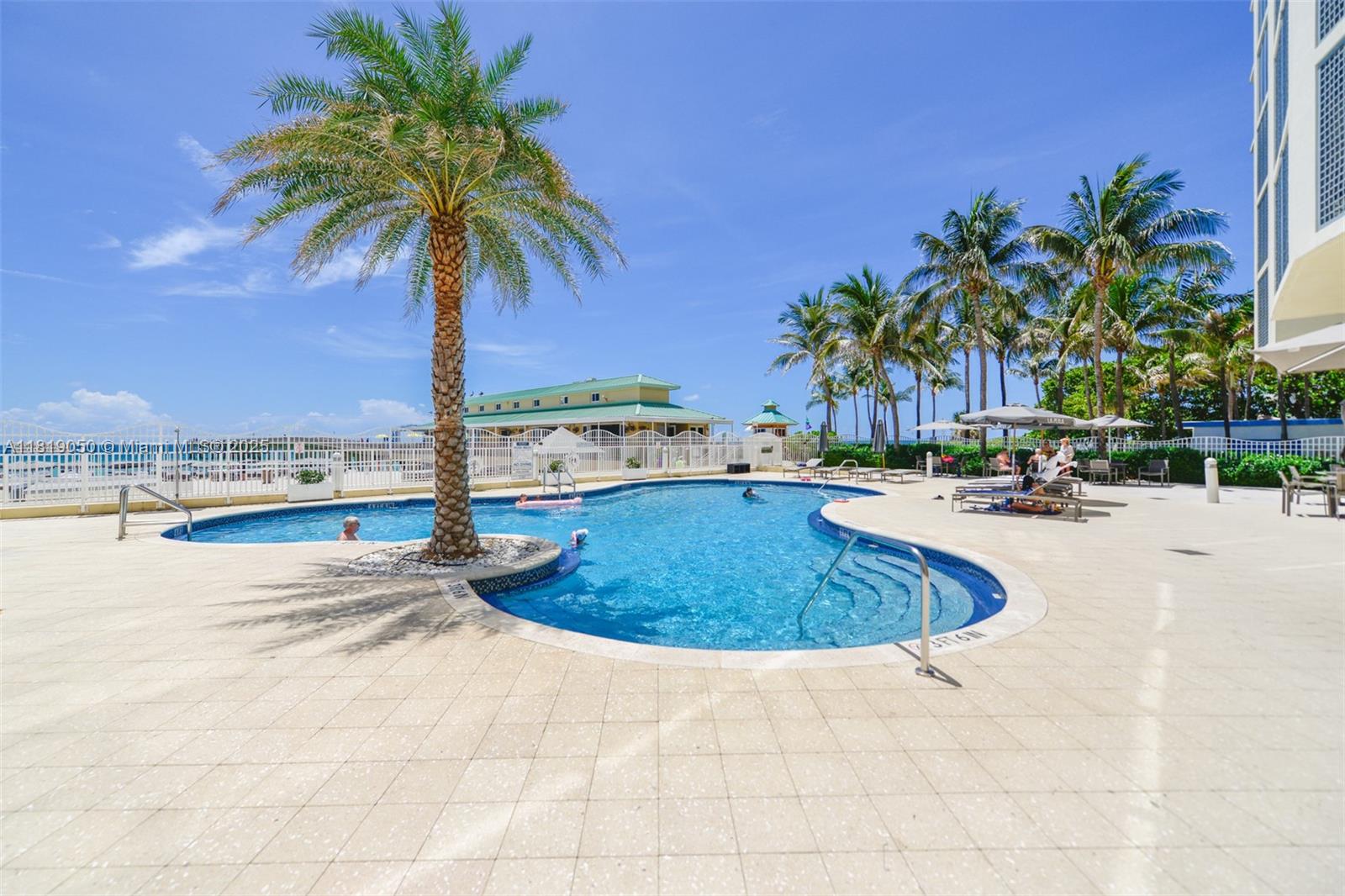 16699 Collins Ave #2107, Sunny Isles Beach FL 33160