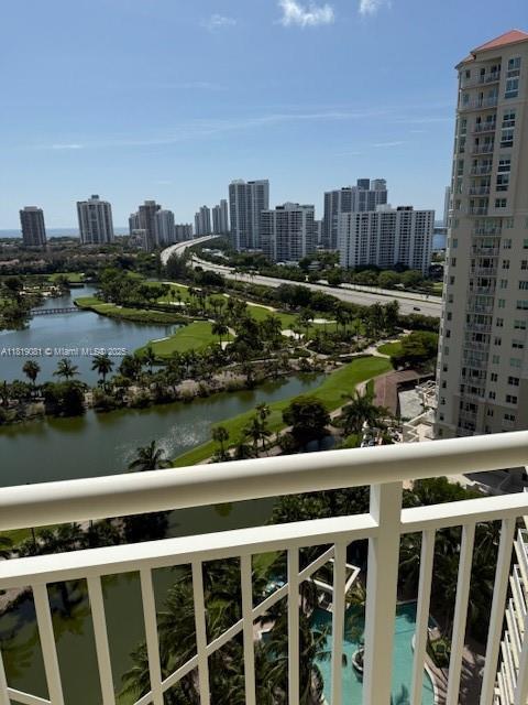 19501 W Country Club Dr #1815, Aventura FL 33180