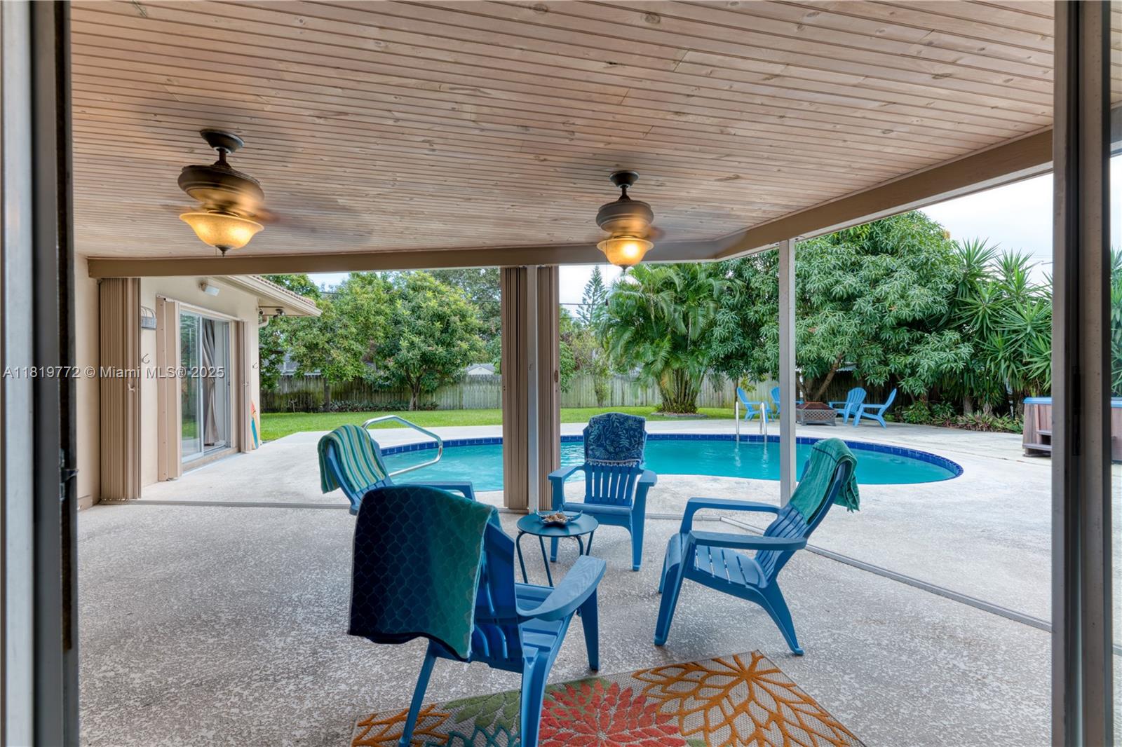 1122 S N St, Lake Worth FL 33460