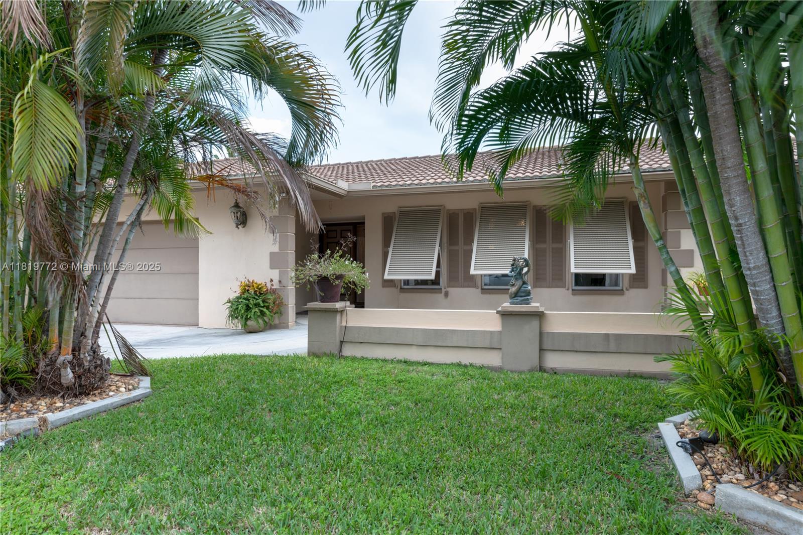 1122 S N St, Lake Worth FL 33460