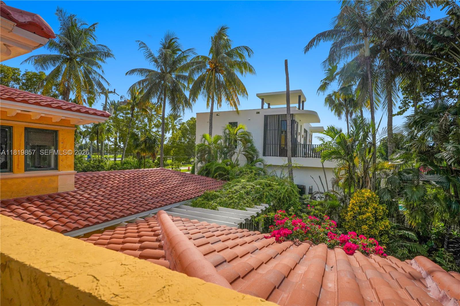 2050 Alton Rd, Miami Beach FL 33140