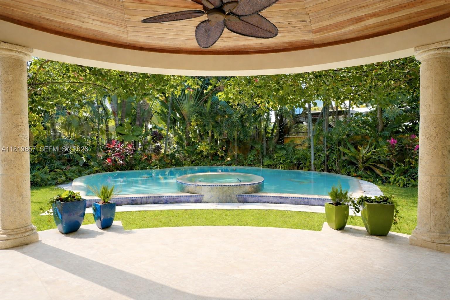 2050 Alton Rd, Miami Beach FL 33140
