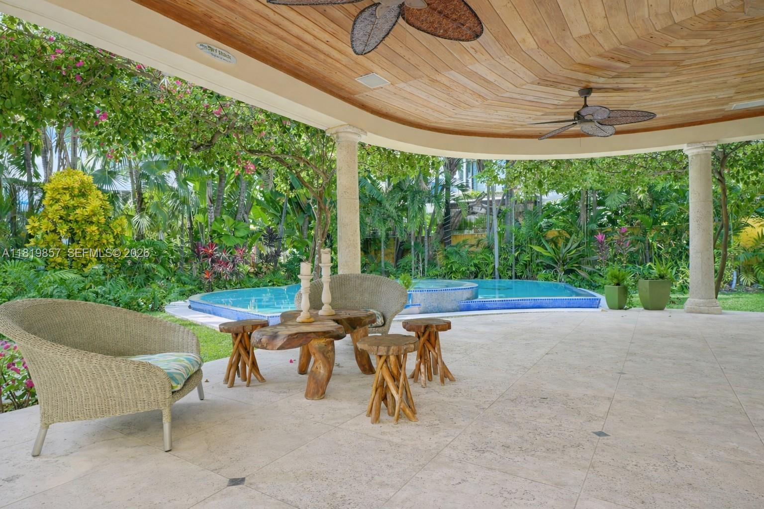 2050 Alton Rd, Miami Beach FL 33140