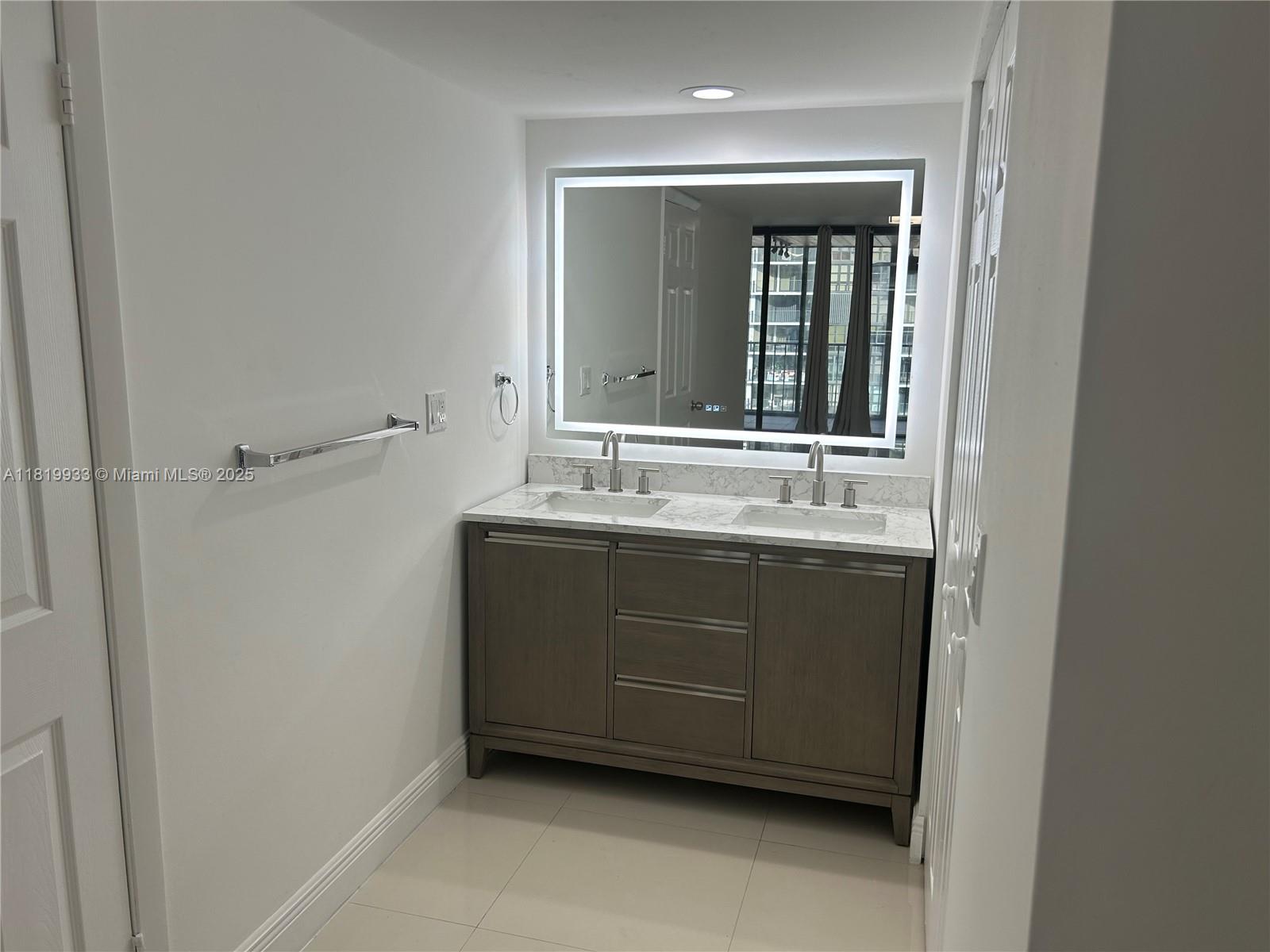 1915 BRICKELL AVE #1106C, Miami FL 33129