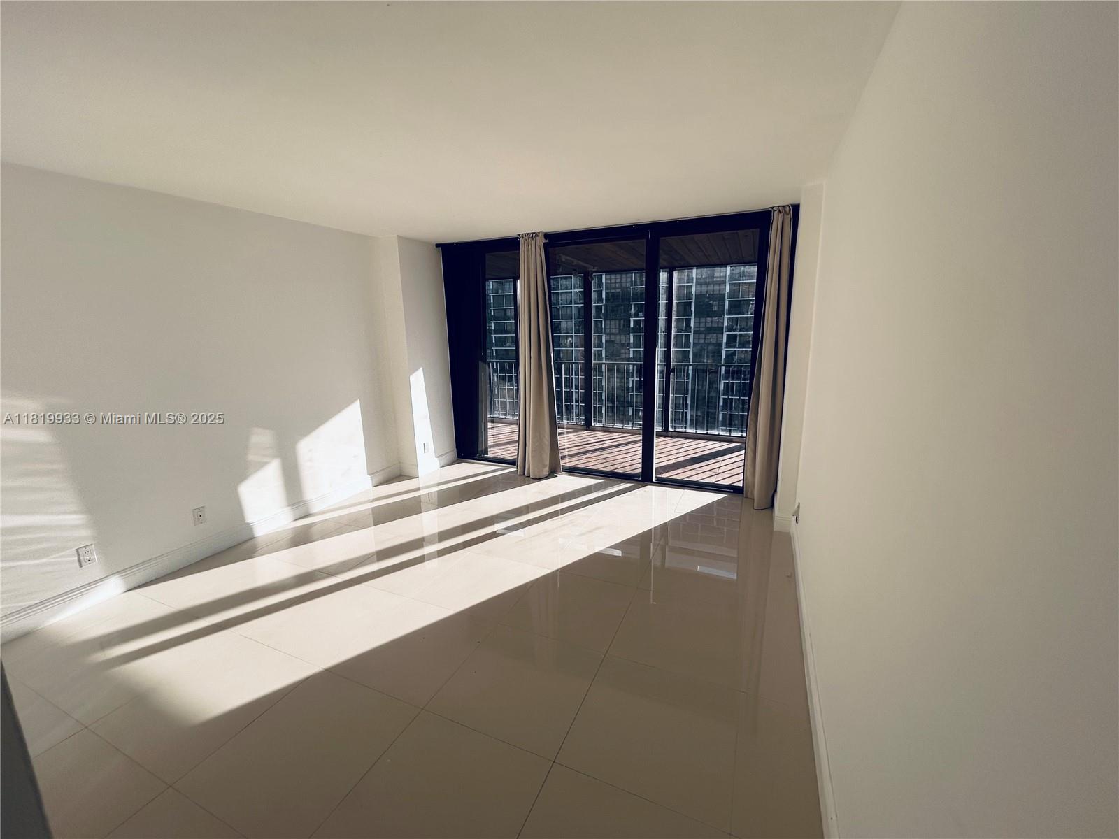 1915 BRICKELL AVE #1106C, Miami FL 33129