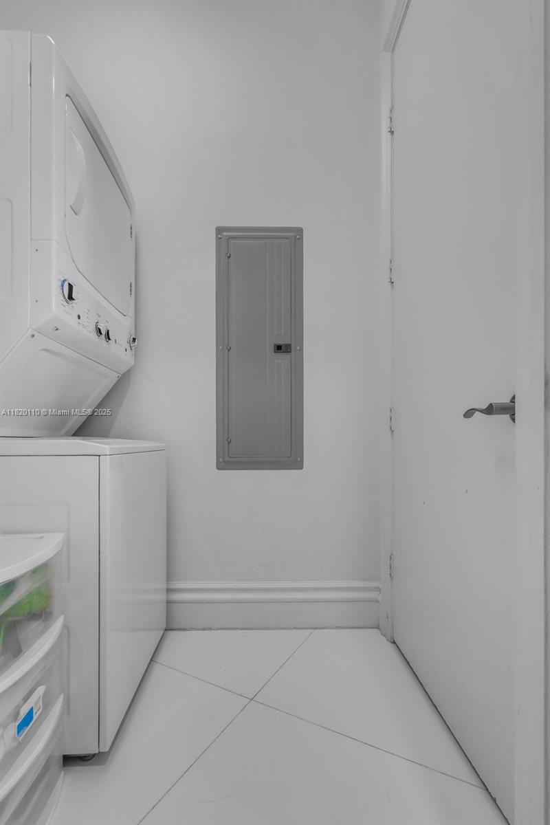 16001 Collins Ave #3203, Sunny Isles Beach FL 33160