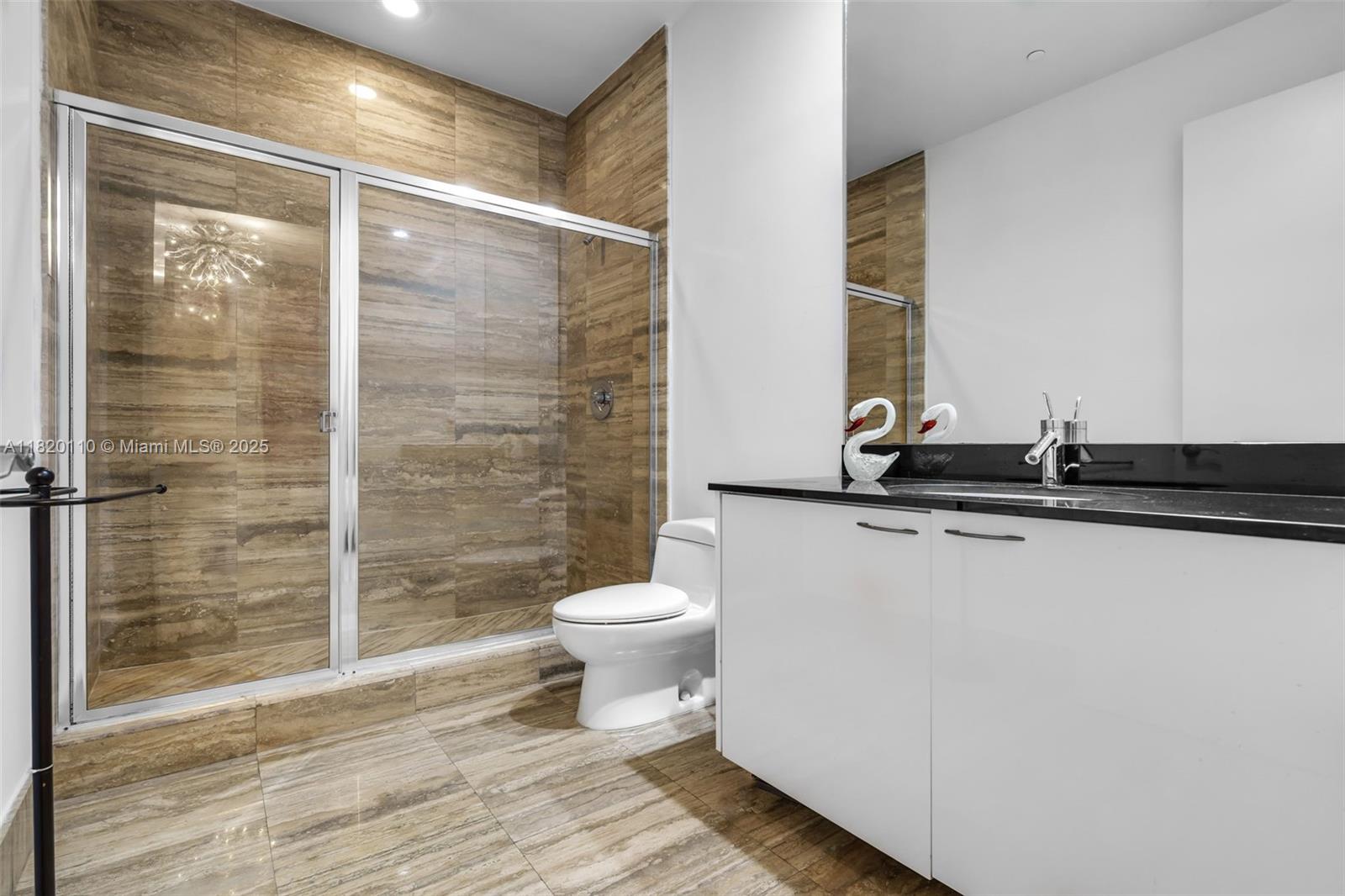16001 Collins Ave #3203, Sunny Isles Beach FL 33160