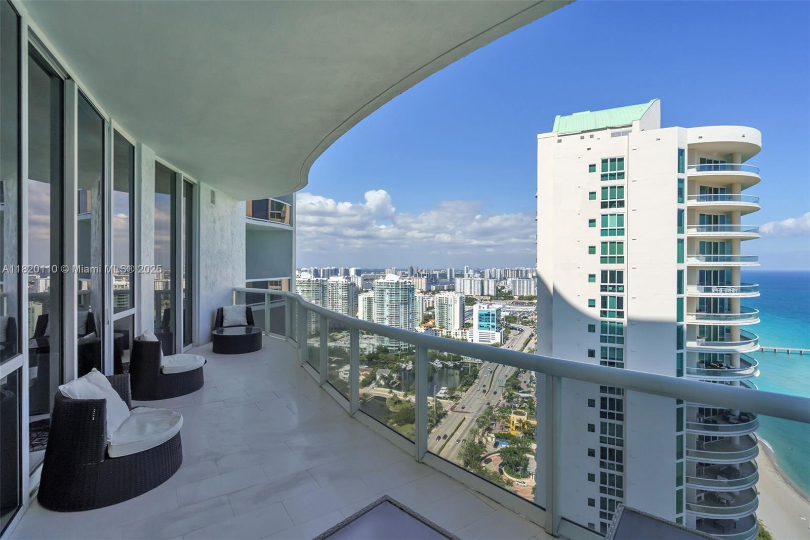 16001 Collins Ave #3203, Sunny Isles Beach FL 33160