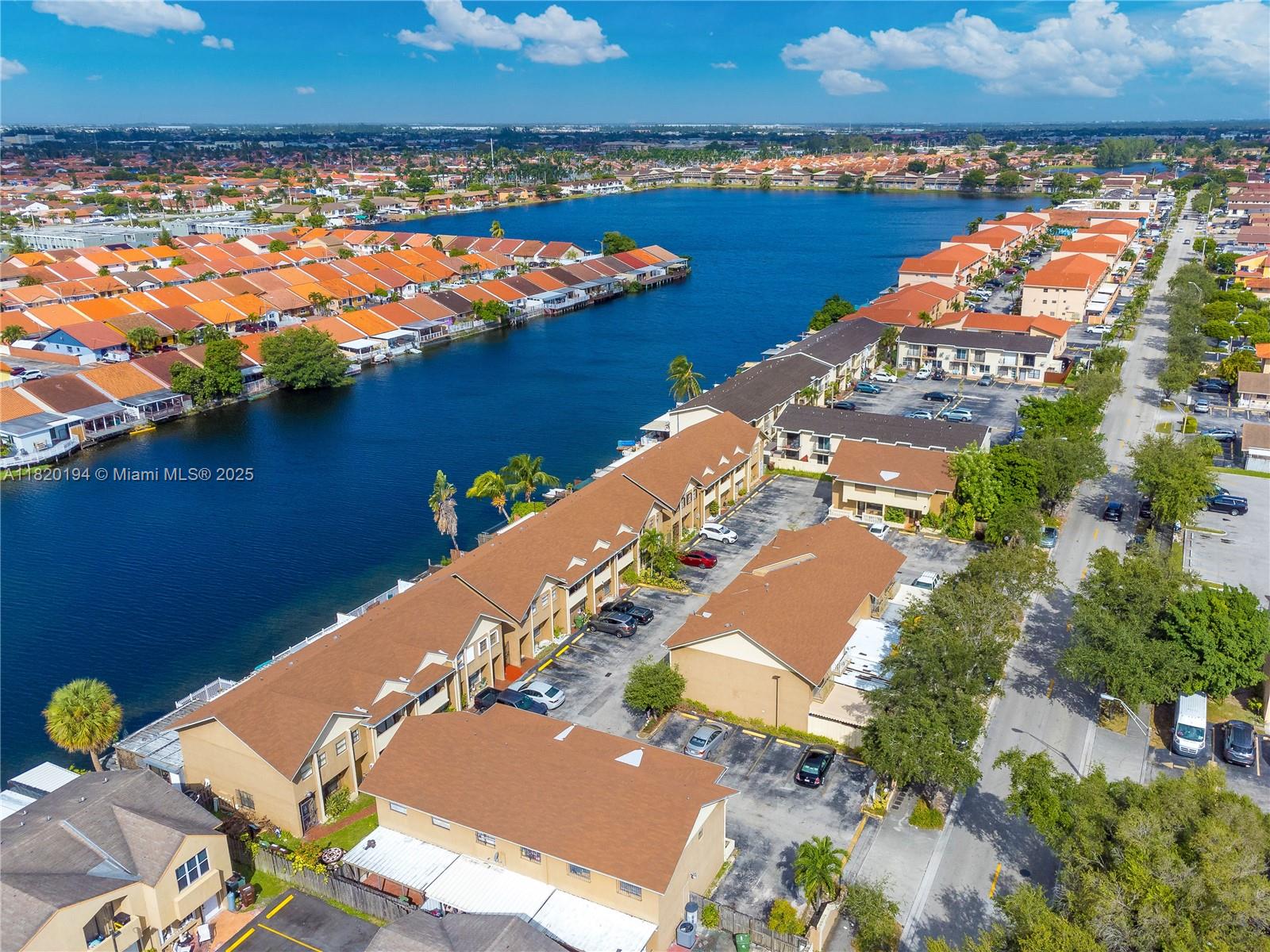 5314 W 26th Ave #105, Hialeah FL 33016