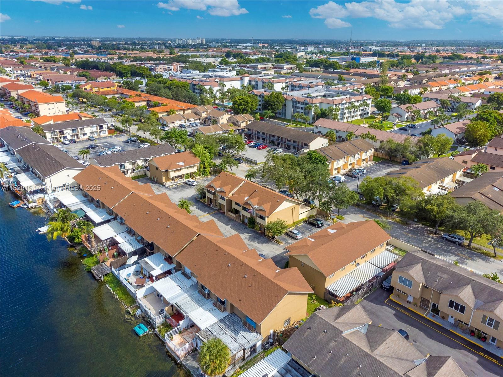 5314 W 26th Ave #105, Hialeah FL 33016